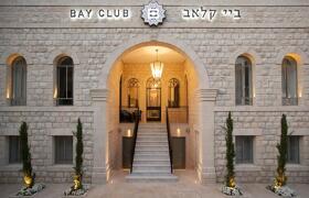 Bay Club Hotel