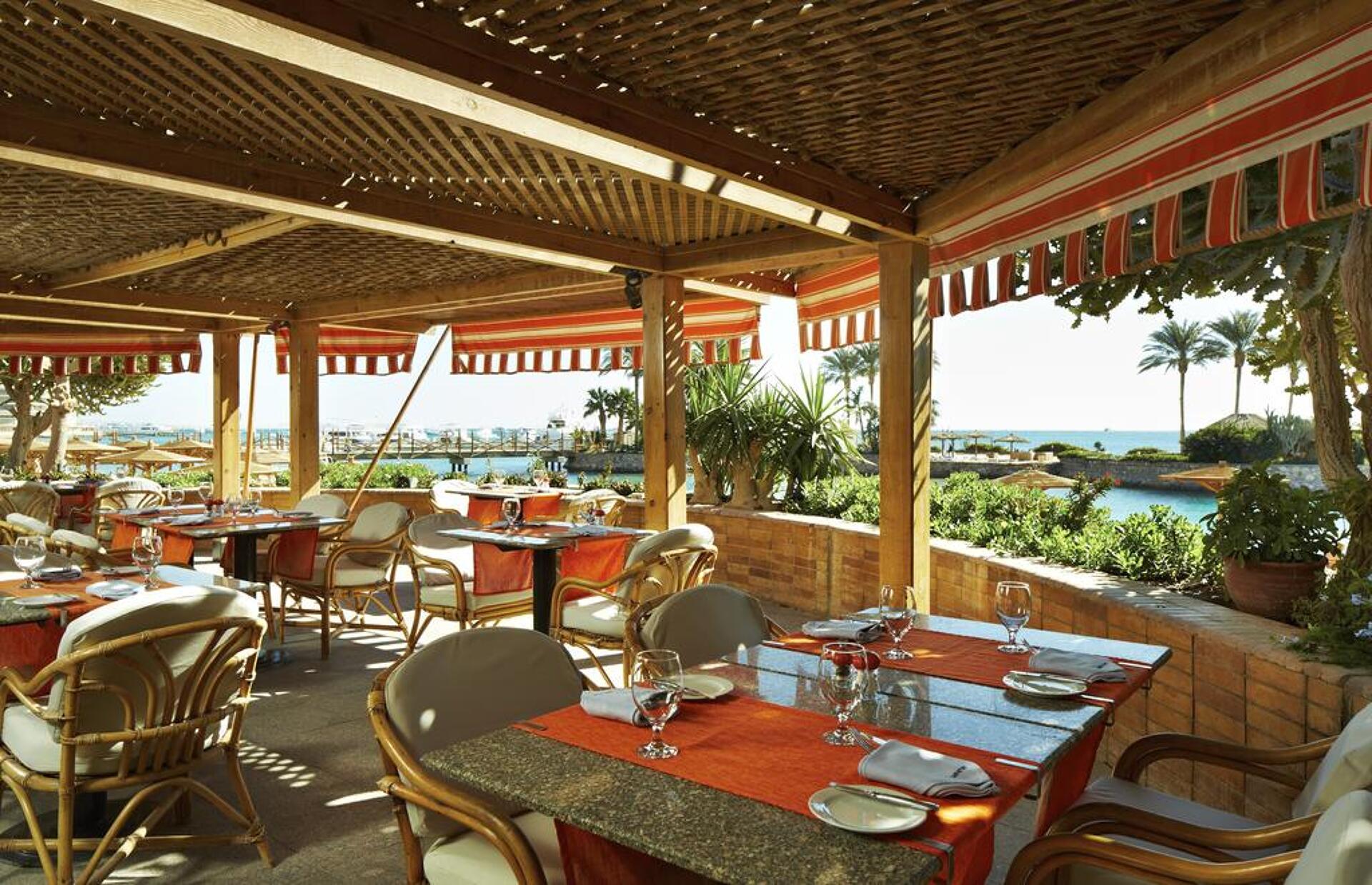 Marriott Beach Resort Hurghada  5* 20