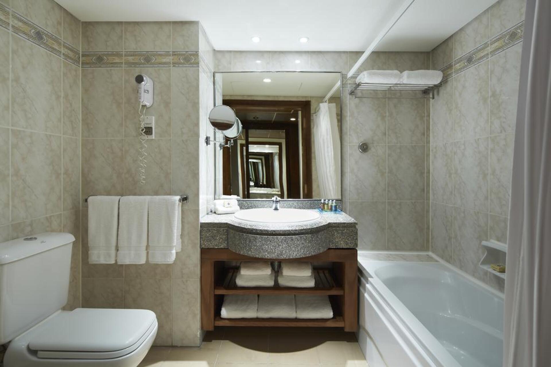Marriott Beach Resort Hurghada  5* 9