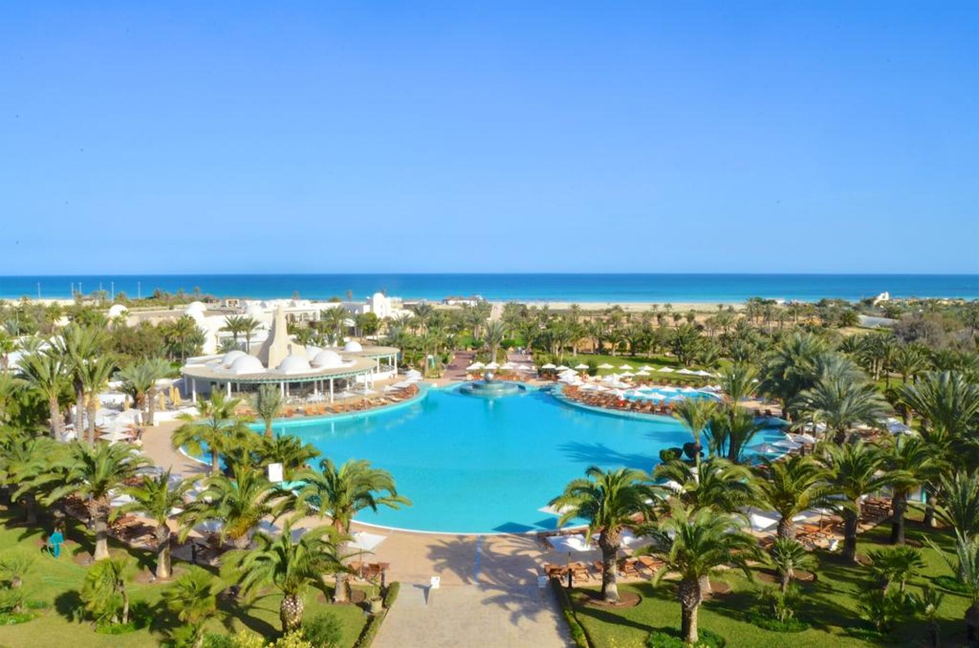 Royal Garden Palace 5* 1