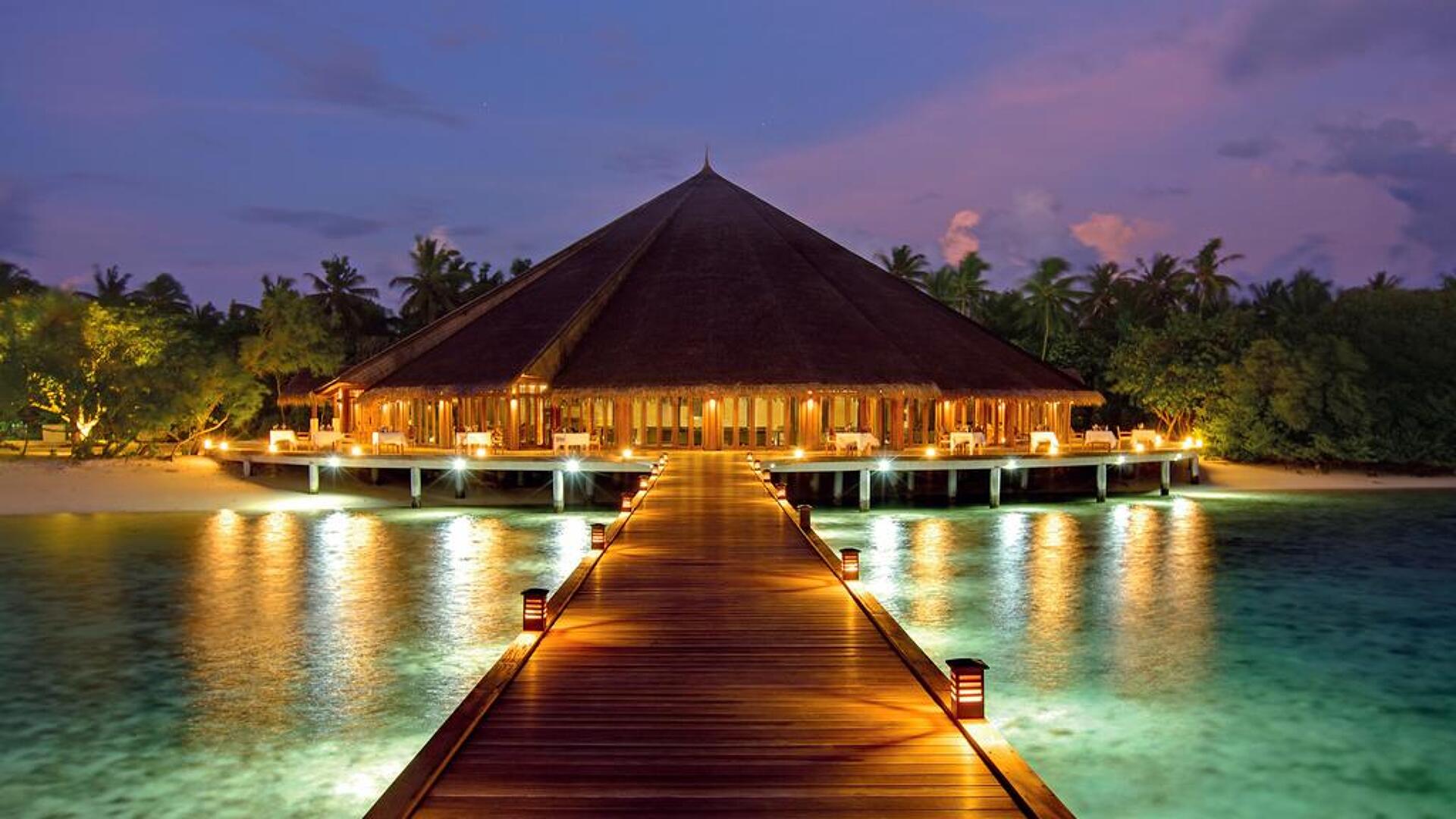 Hideaway Beach Resort & Spa 5* 9
