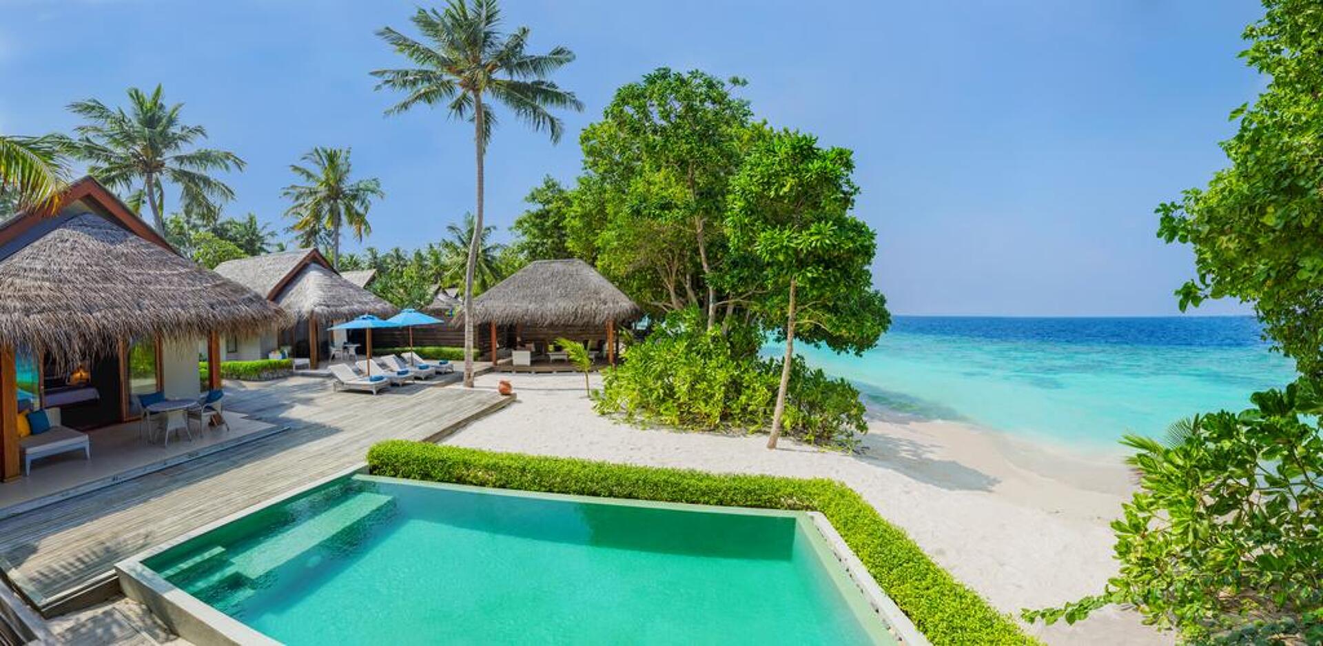 Dusit Thani Maldives 5* 13