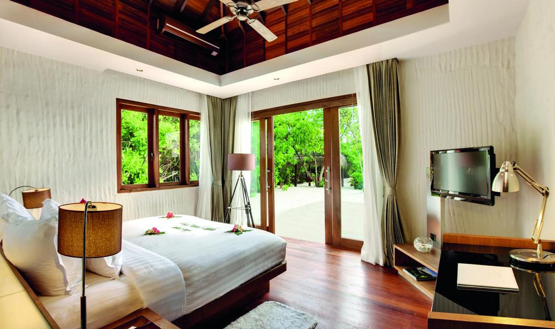 Hideaway Beach Resort & Spa 5* 21