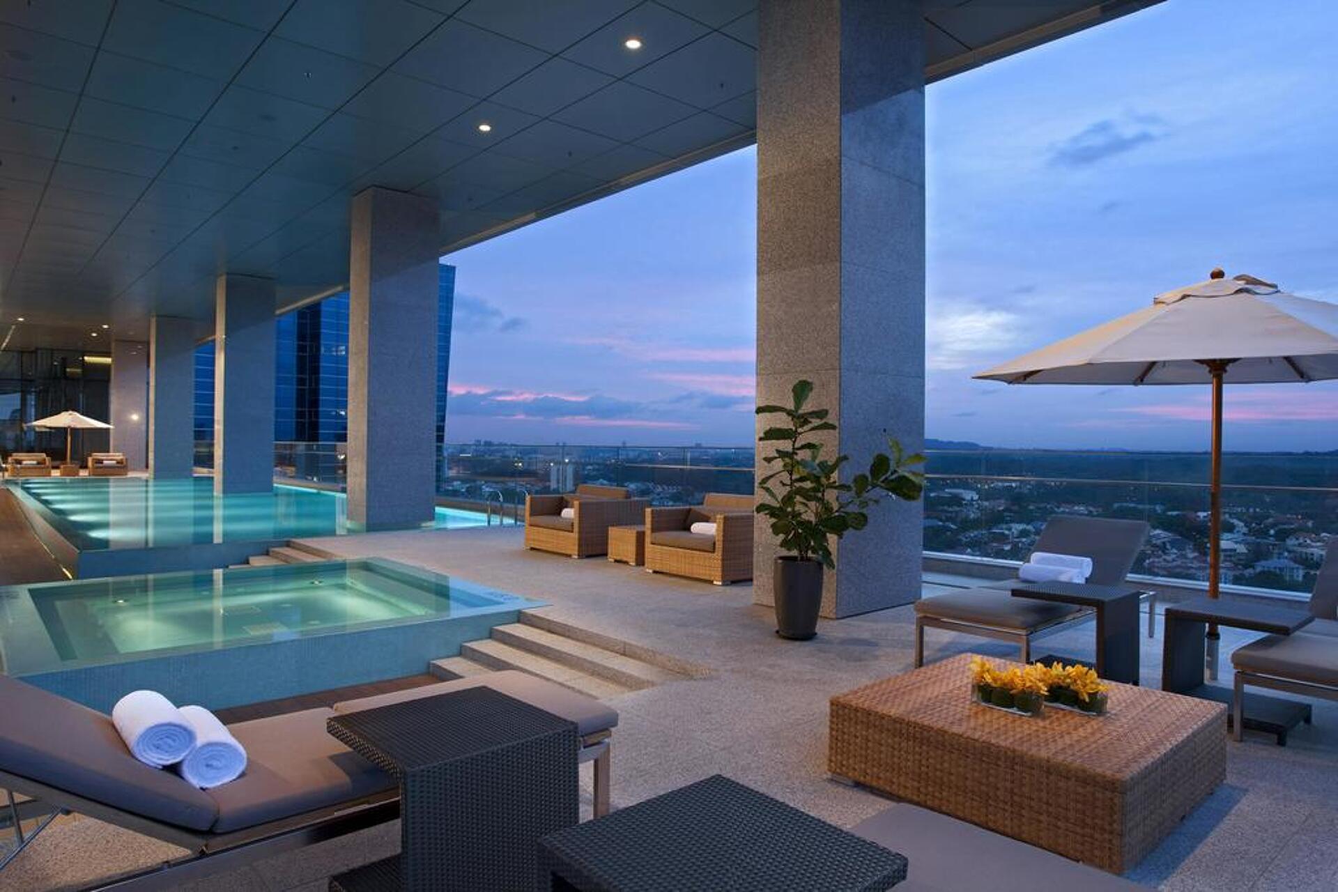 Oasia Hotel Novena 4* 5