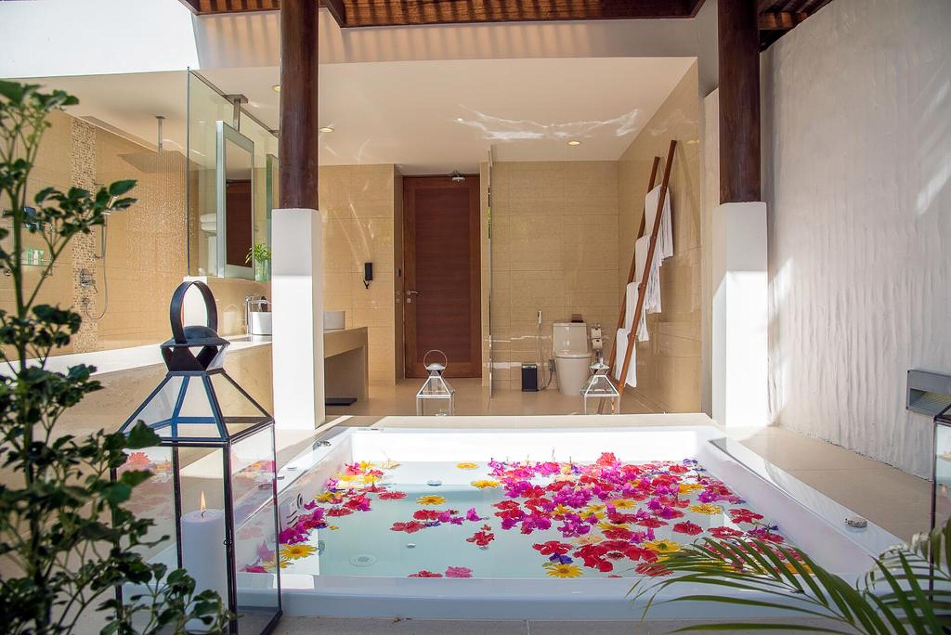 Hideaway Beach Resort & Spa 5* 25