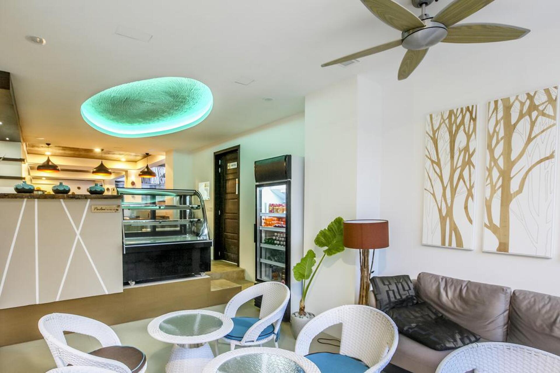 Beachwood Hotel and Spa at Maafushi 3* 5