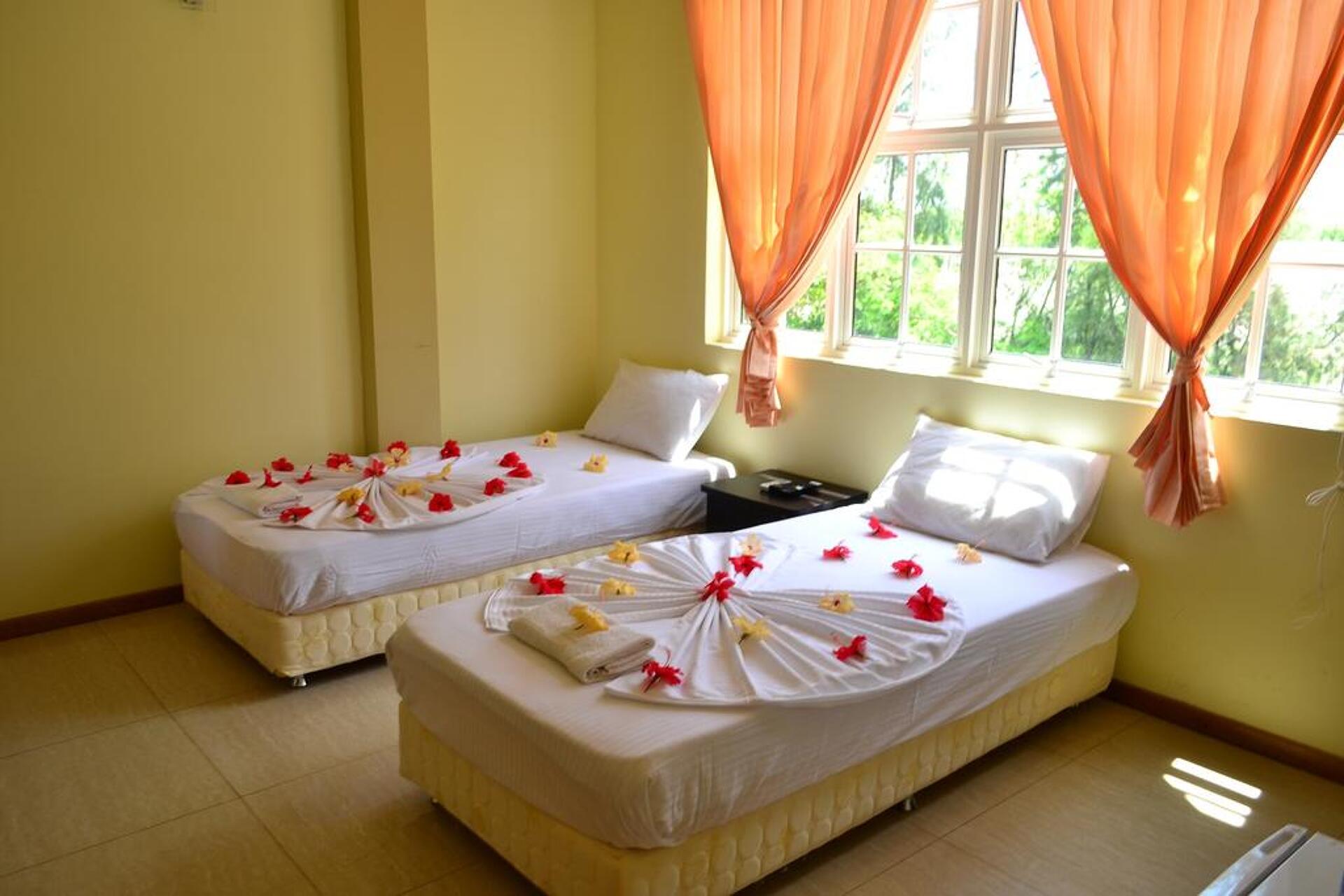 UI Inn Hotel 3* 7