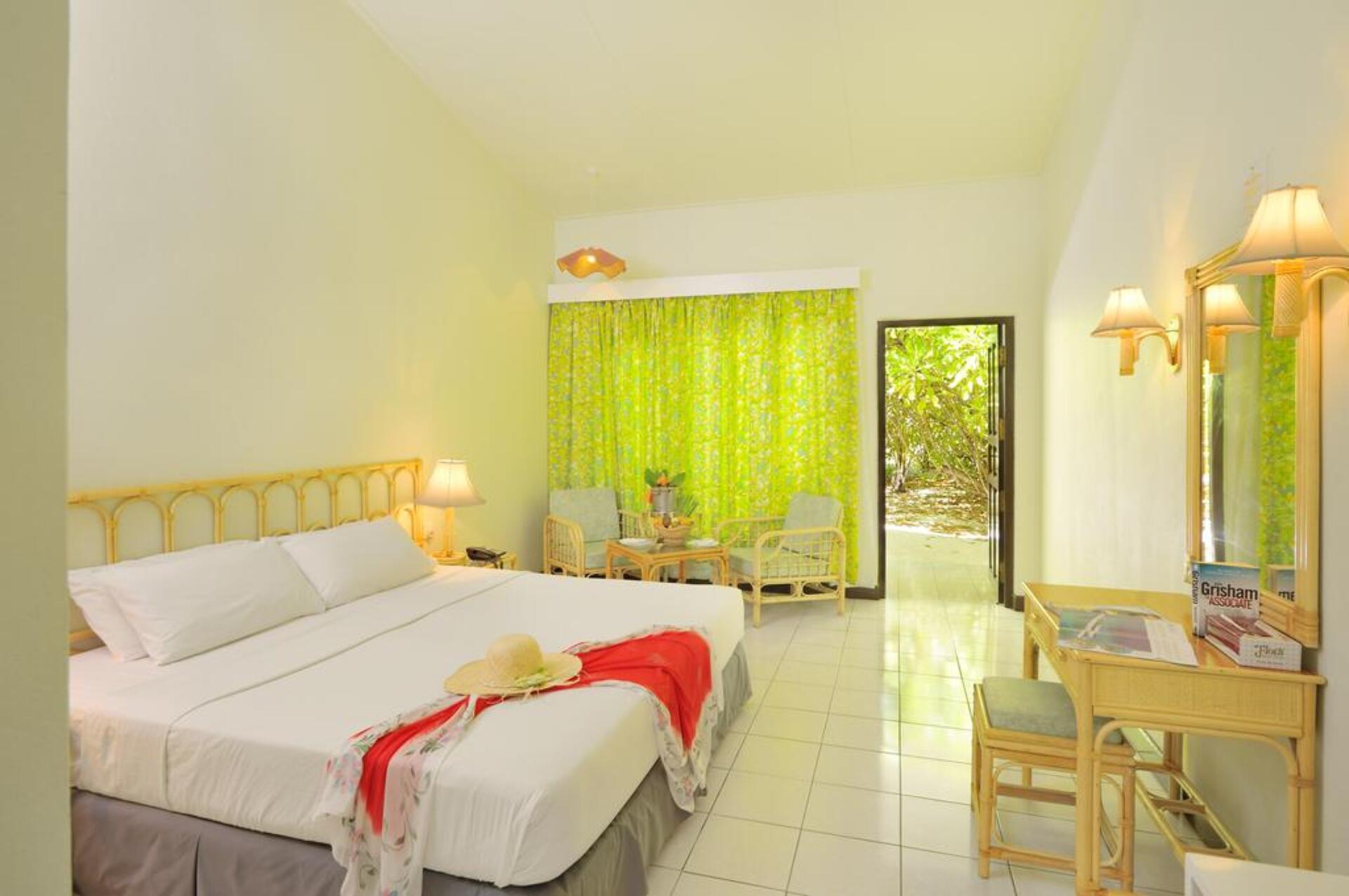 Fun Island Resort & Spa 8