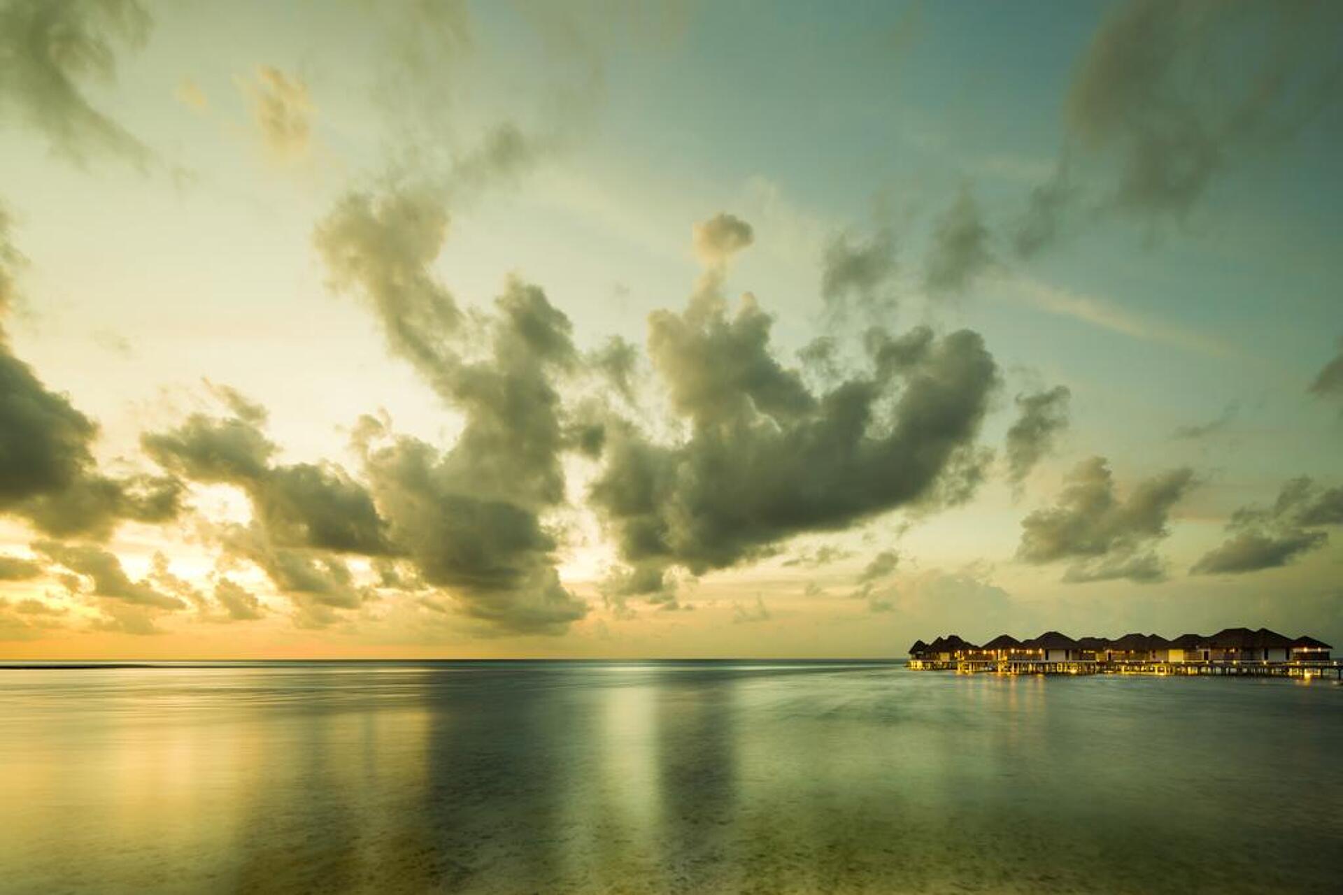 Maalifushi by Como 5* 6