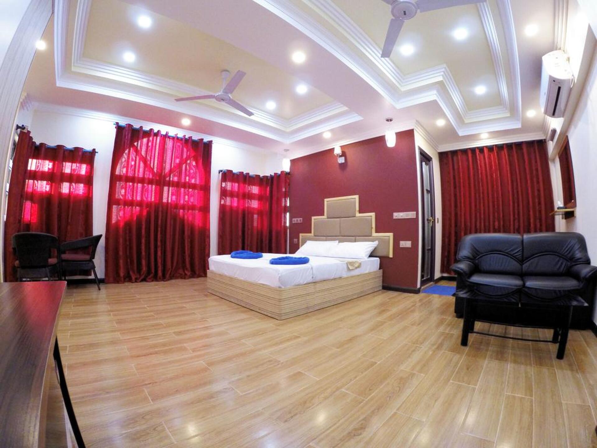 UI Inn Hotel 3* 10