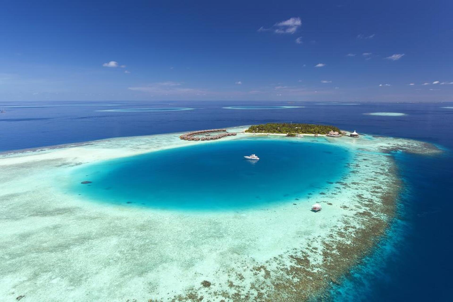 Baros Maldives 5* 16