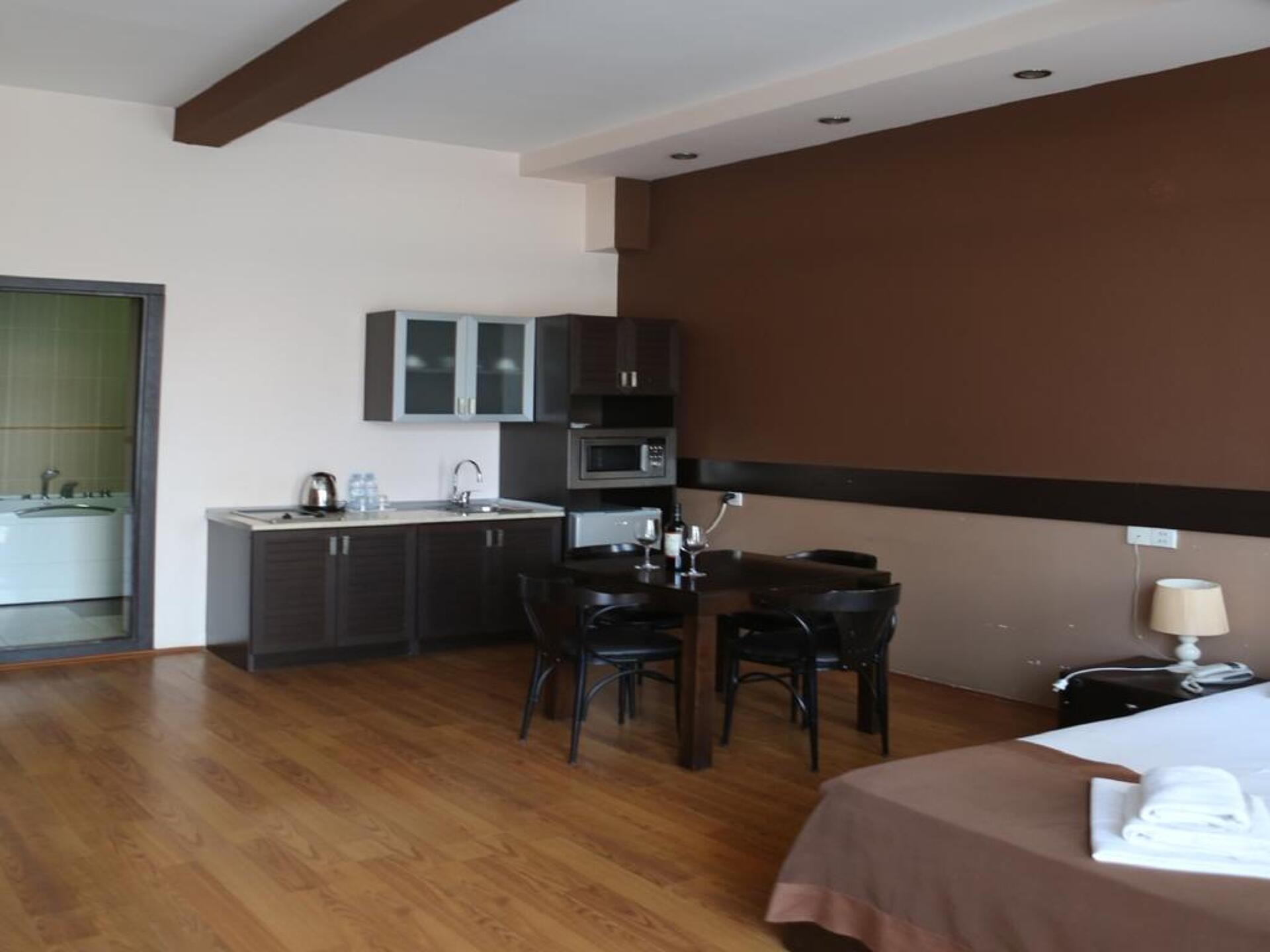 Mgzavrebi Batumi Hotel 3* 16