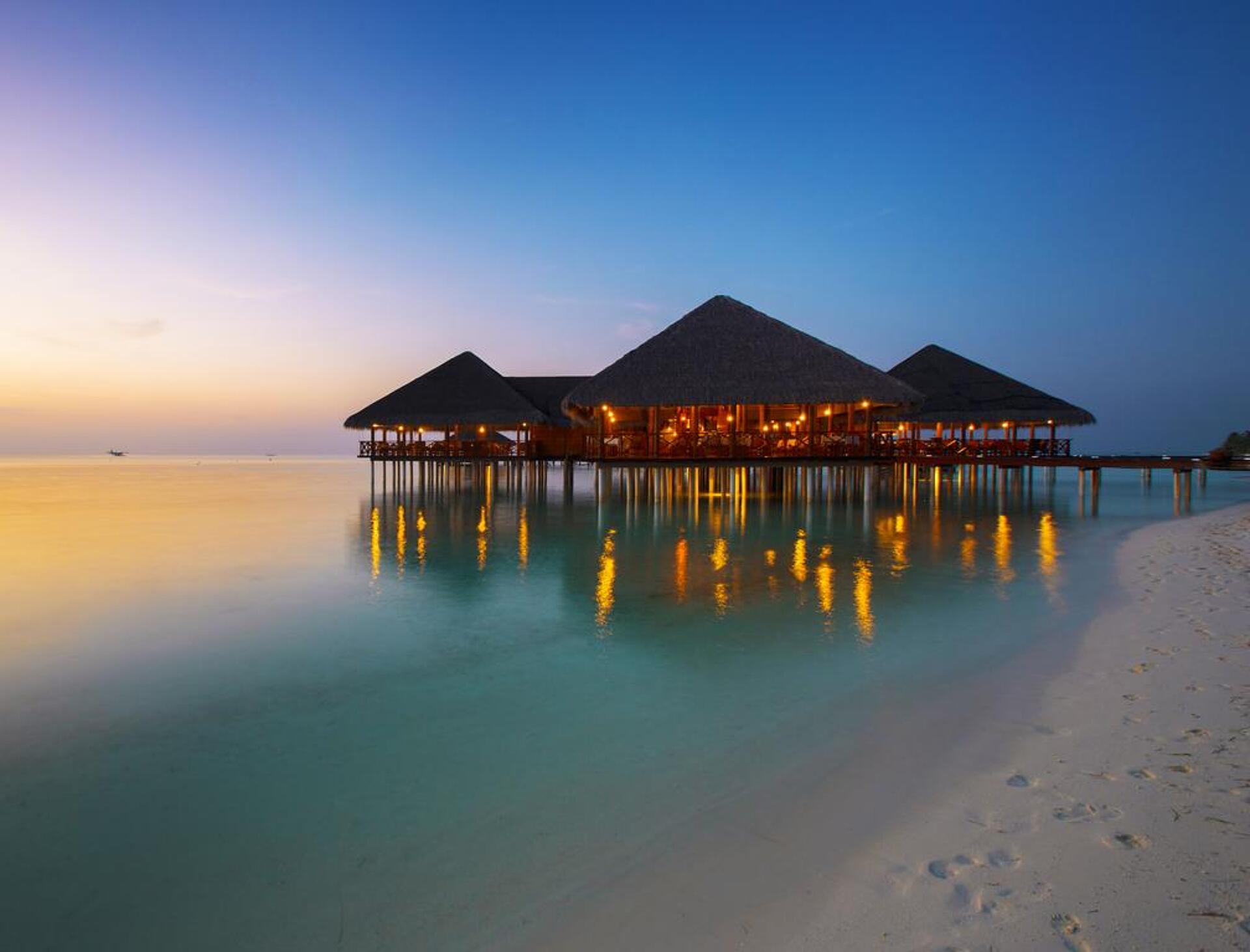 Medhufushi Island Resort 17