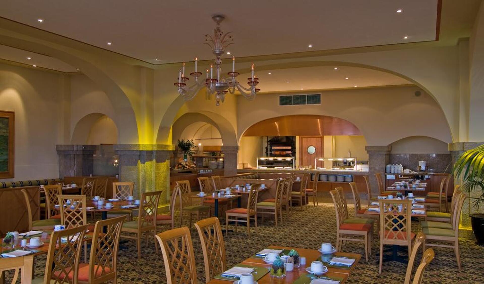Pestana Carlton Madeira Ocean Resort Hotel  7