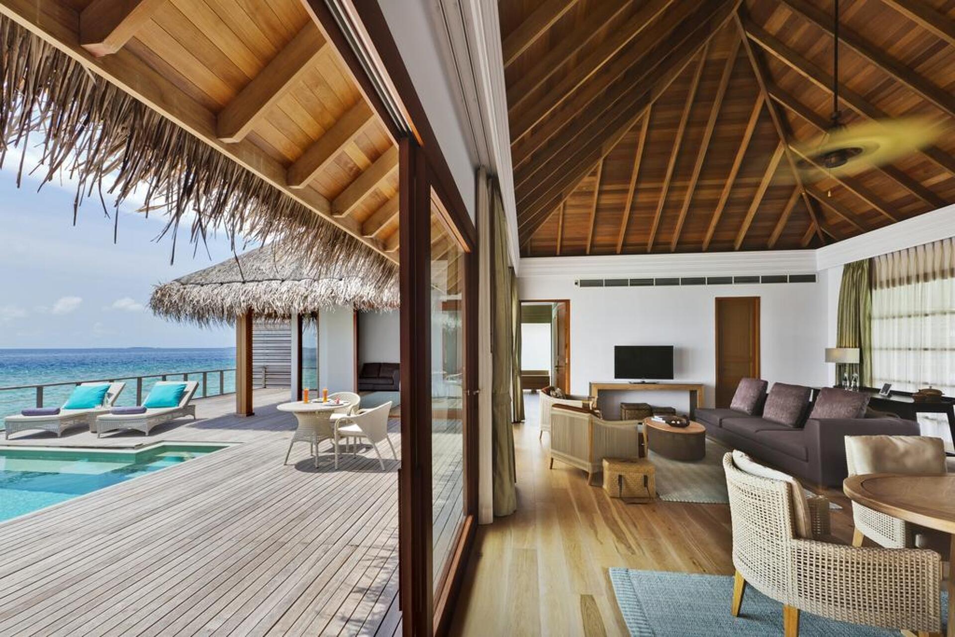 Dusit Thani Maldives 5* 5