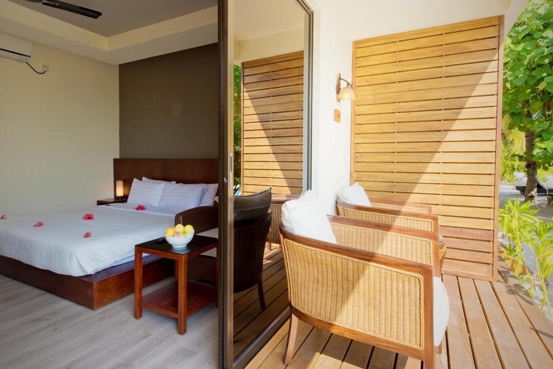 Eriyadu Island Resort 4* 16