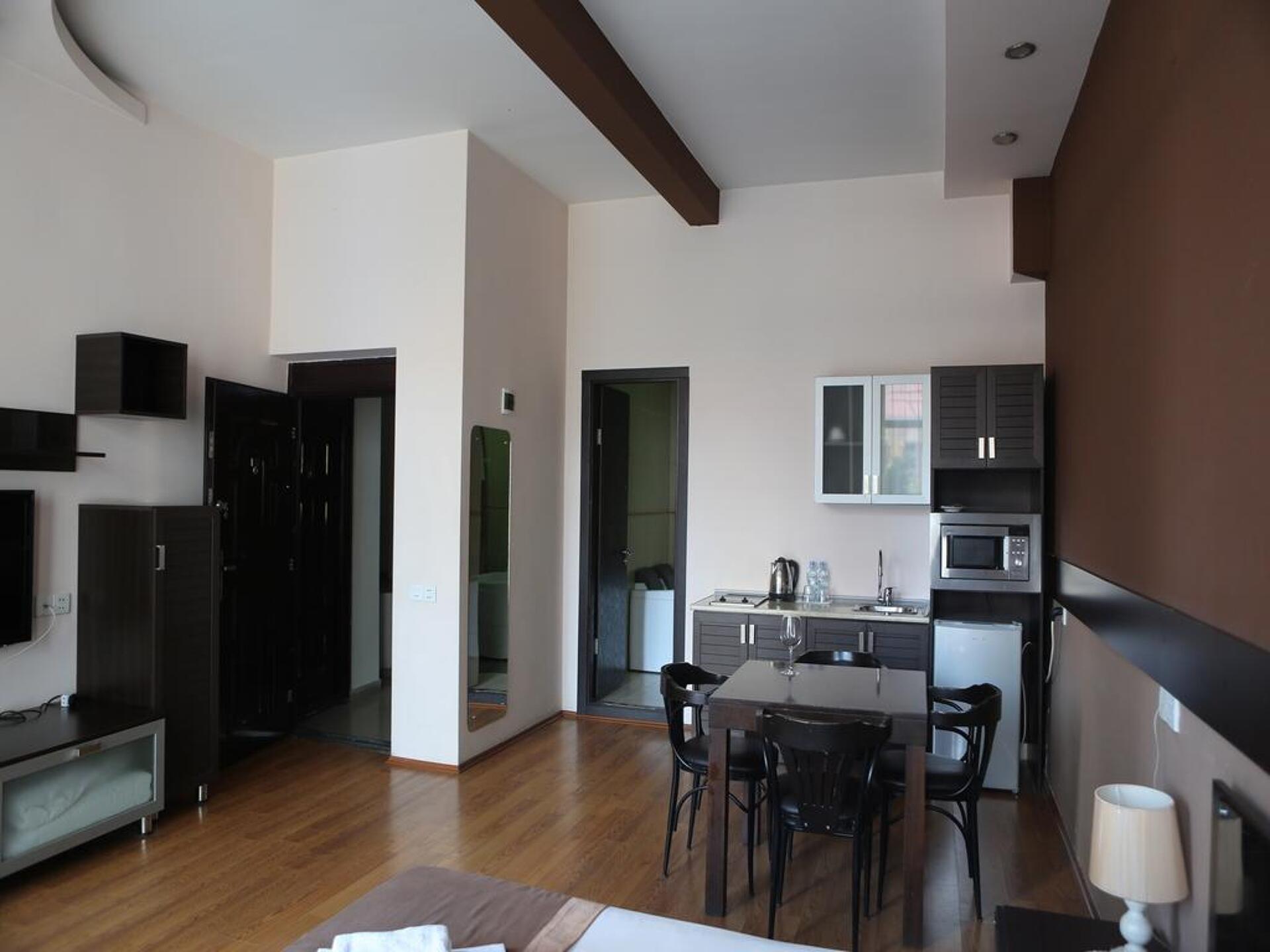Mgzavrebi Batumi Hotel 3* 19