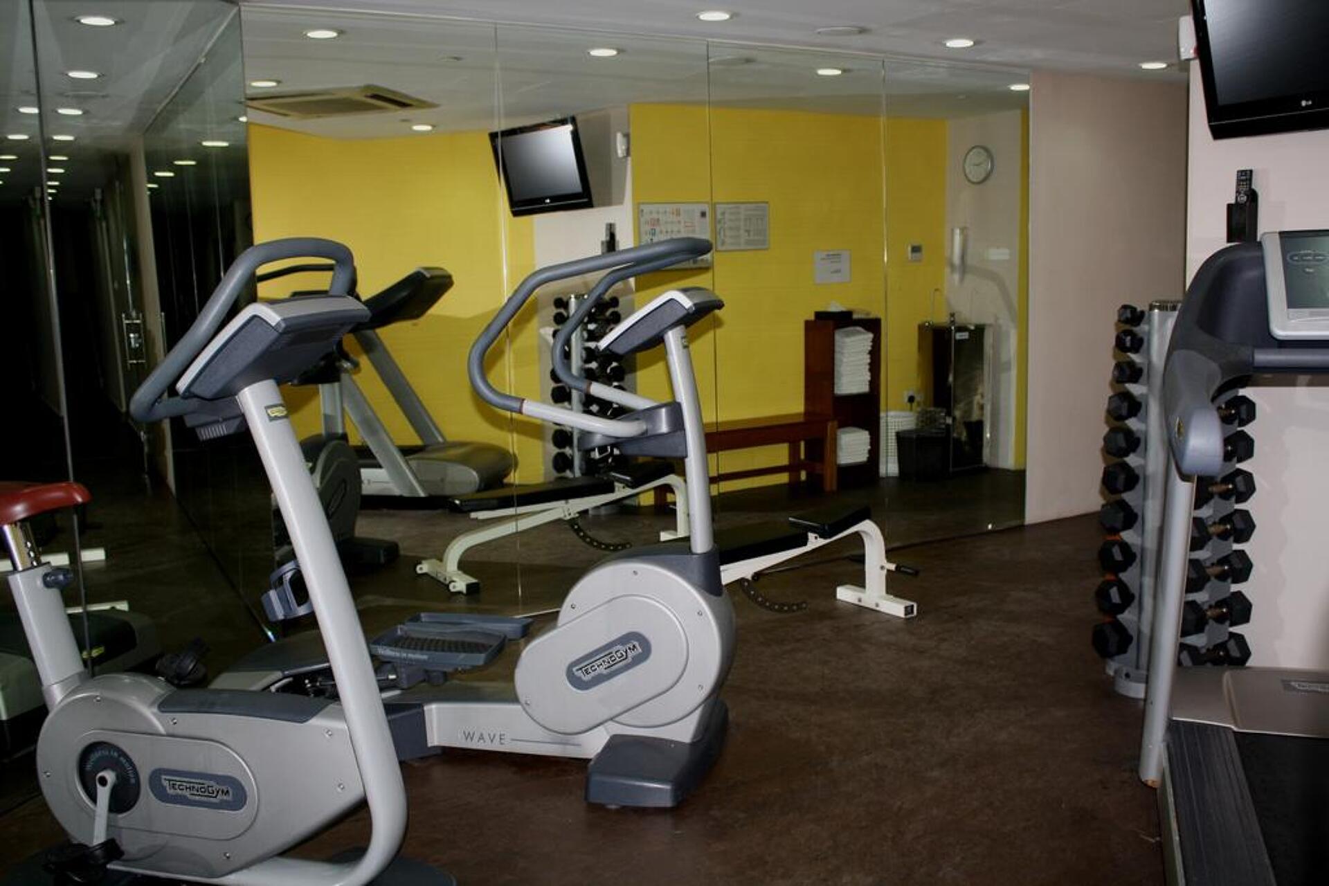 Furama City Centre 4* 13