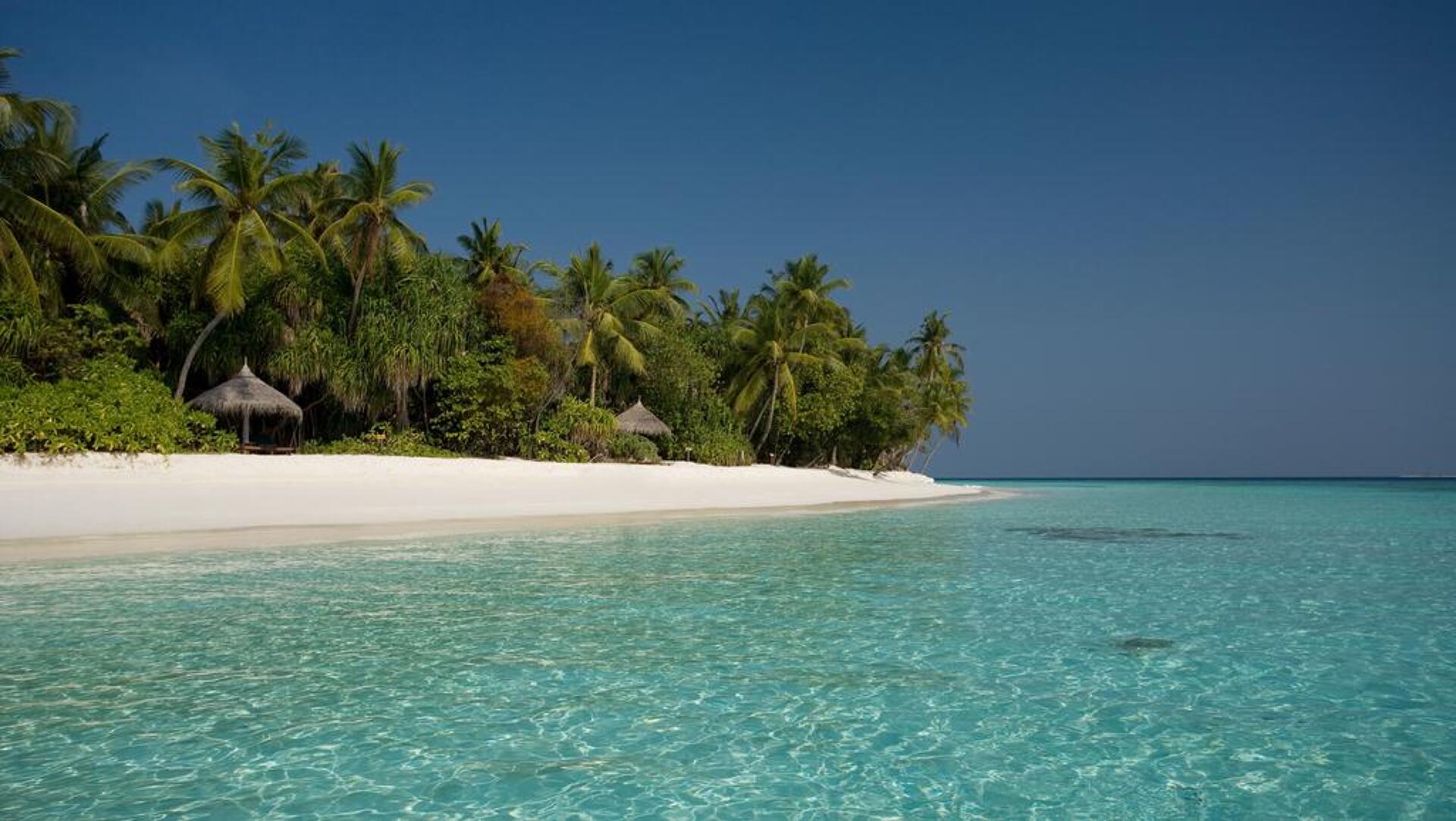Coco Palm Dhuni Kolhu 5* 6