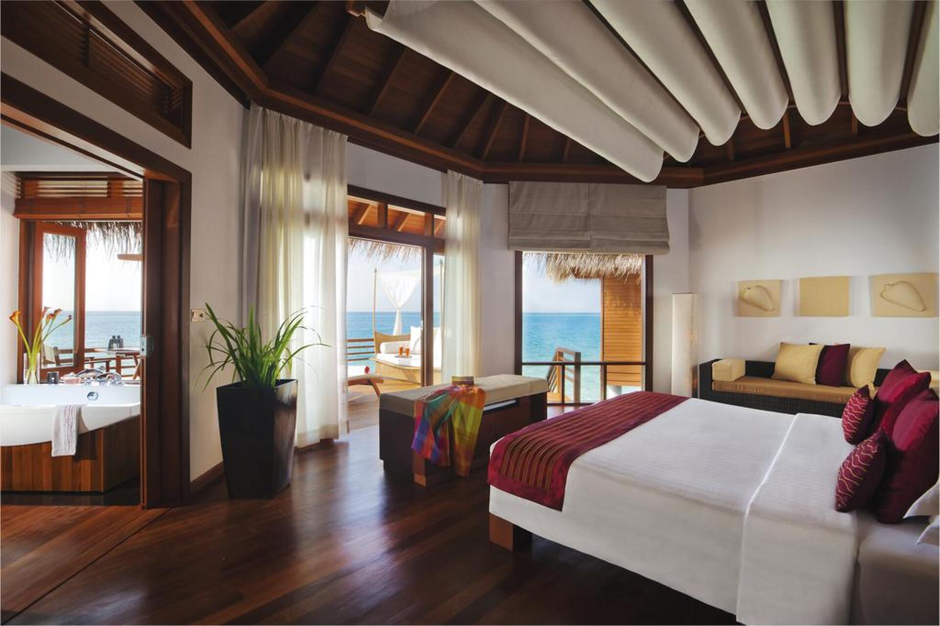 Baros Maldives 5* 23