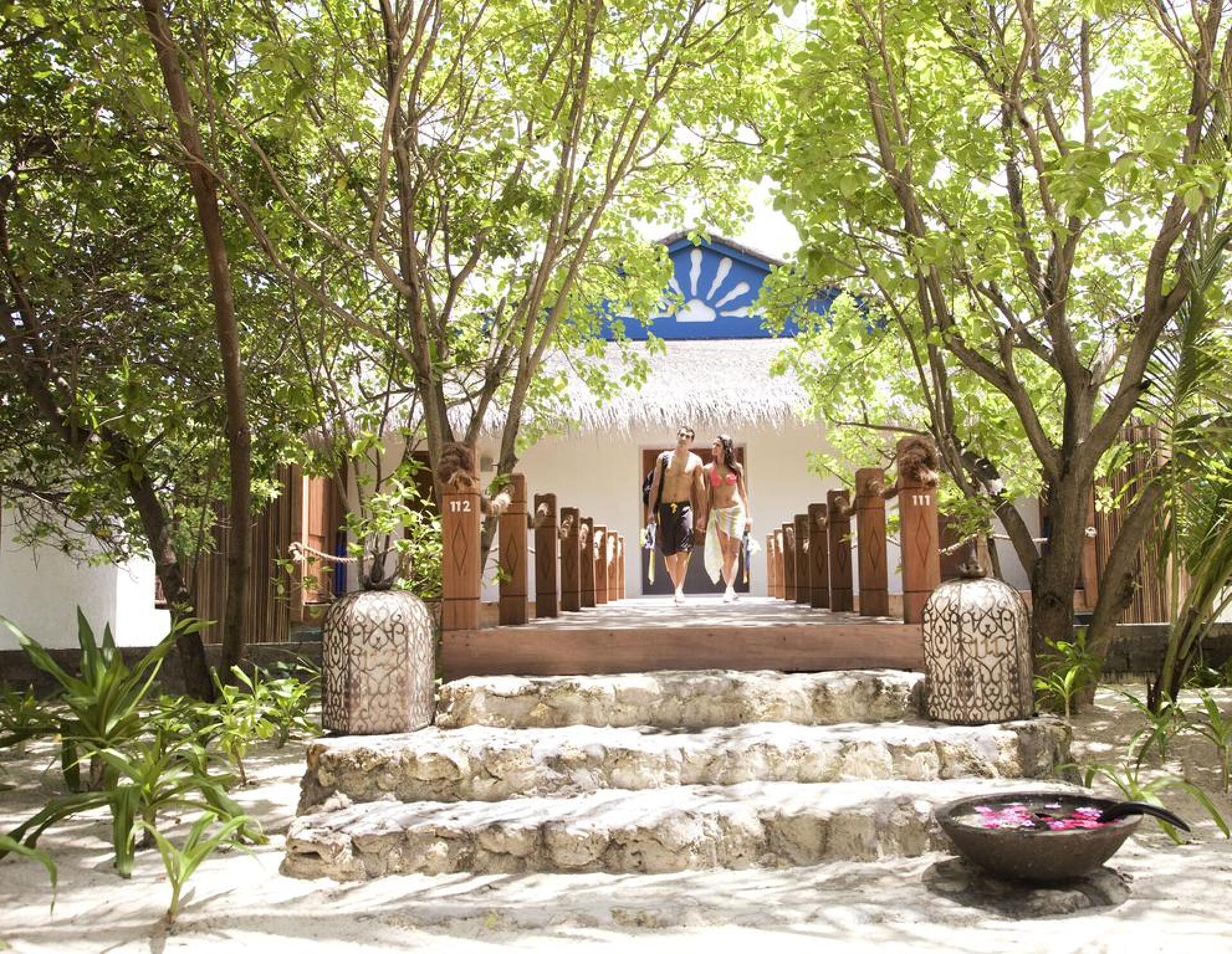 Taj Coral Reef Resort & Spa 5* 10