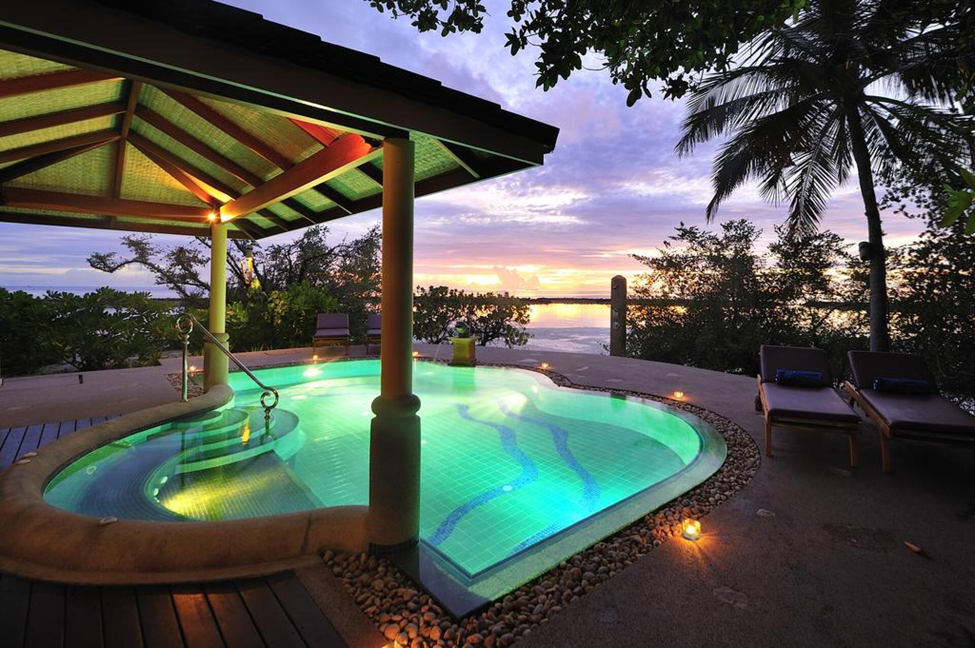 Royal Island Resort & Spa 5* 1