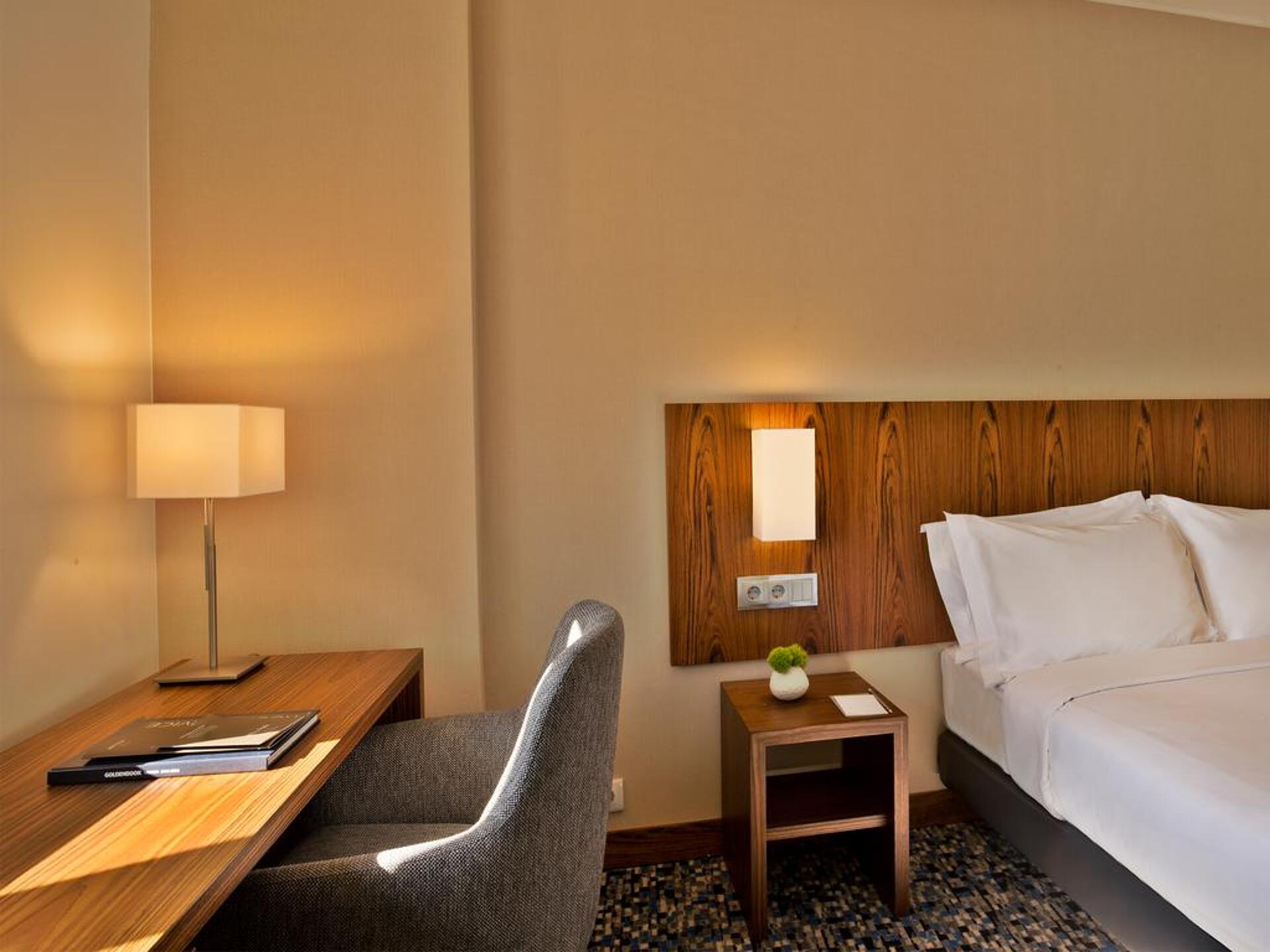 Olaias Park Hotel  13