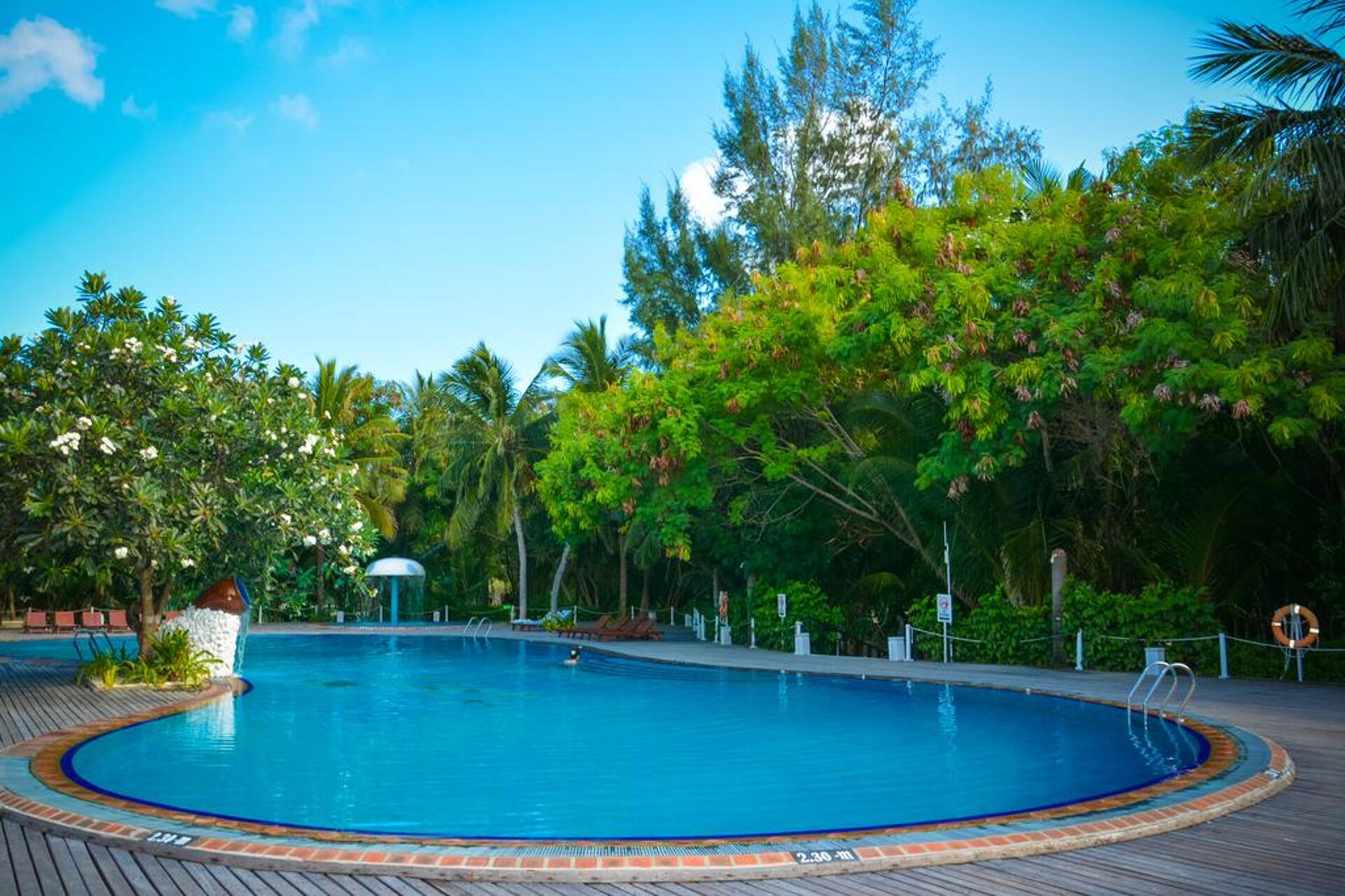 Cinnamon Dhonveli Maldives 2