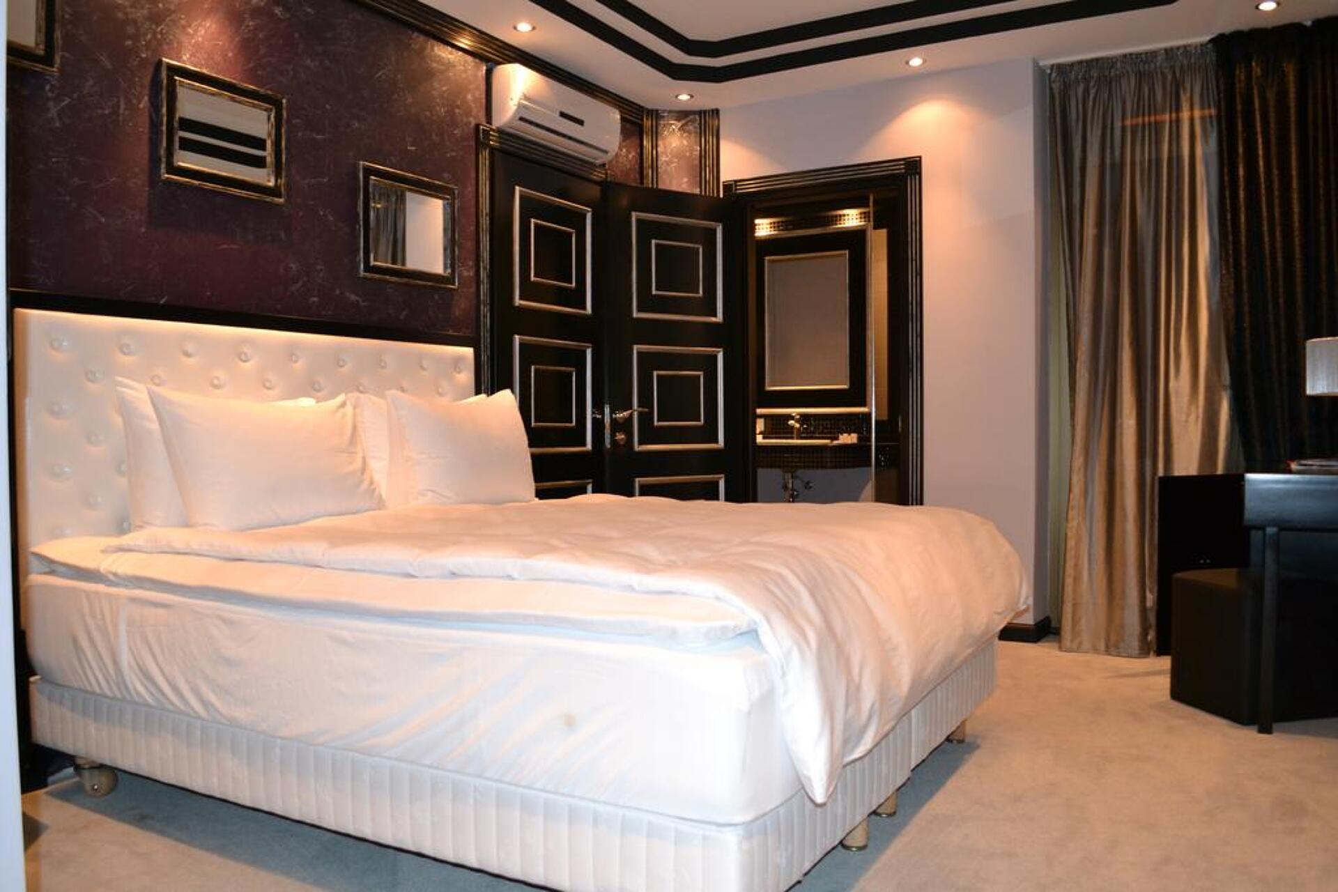 Piazza Boutique 5