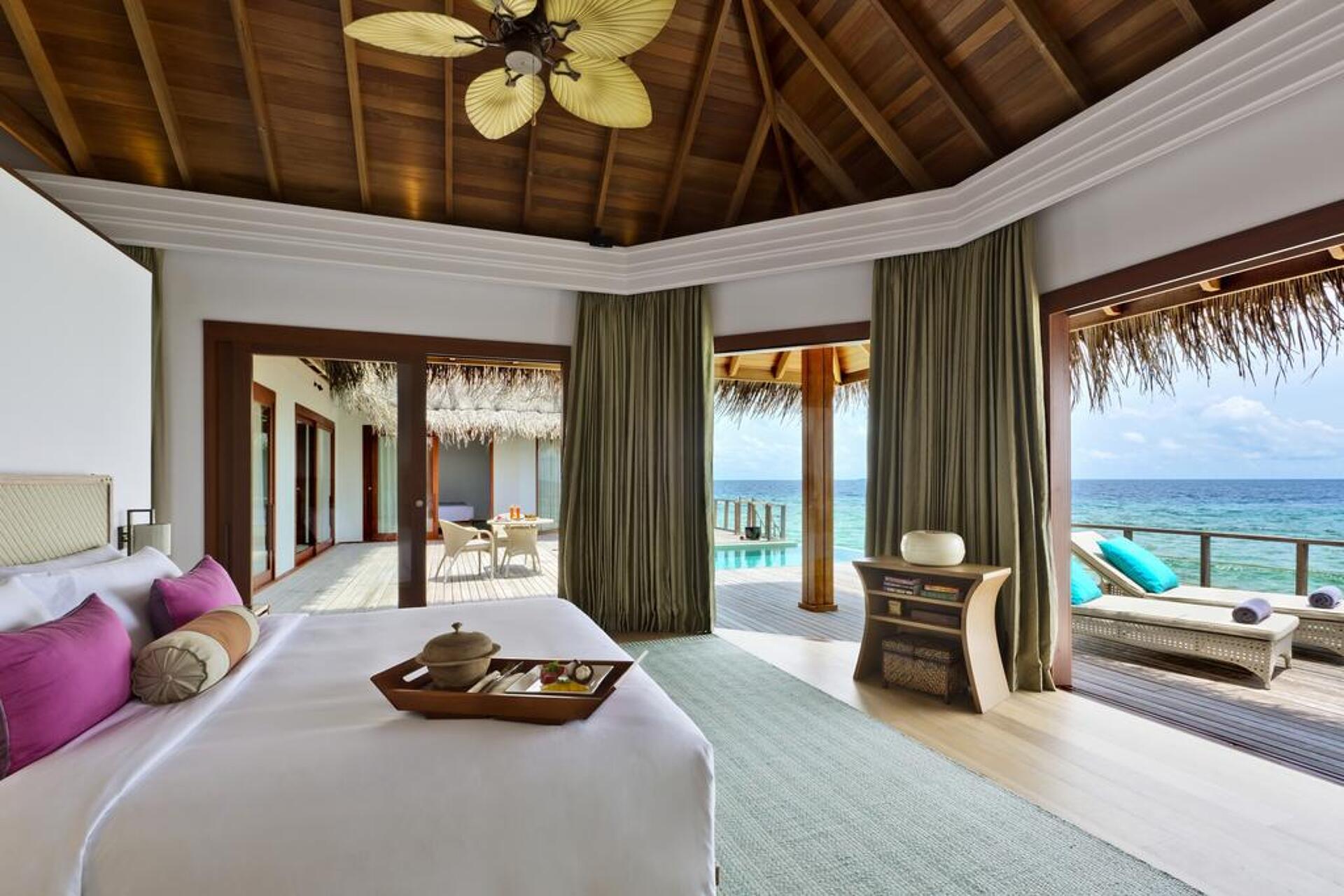 Dusit Thani Maldives 5* 28