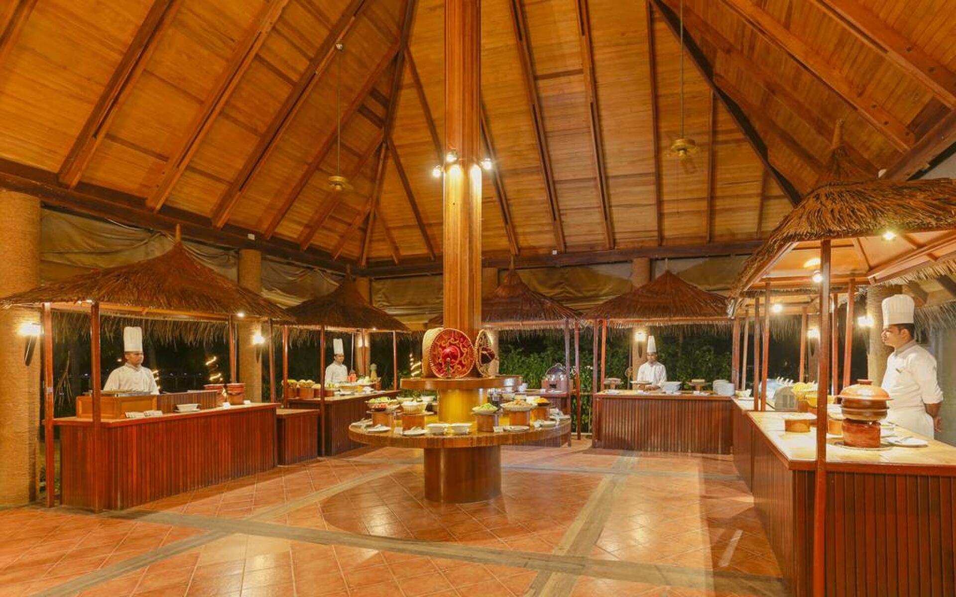 Medhufushi Island Resort 4