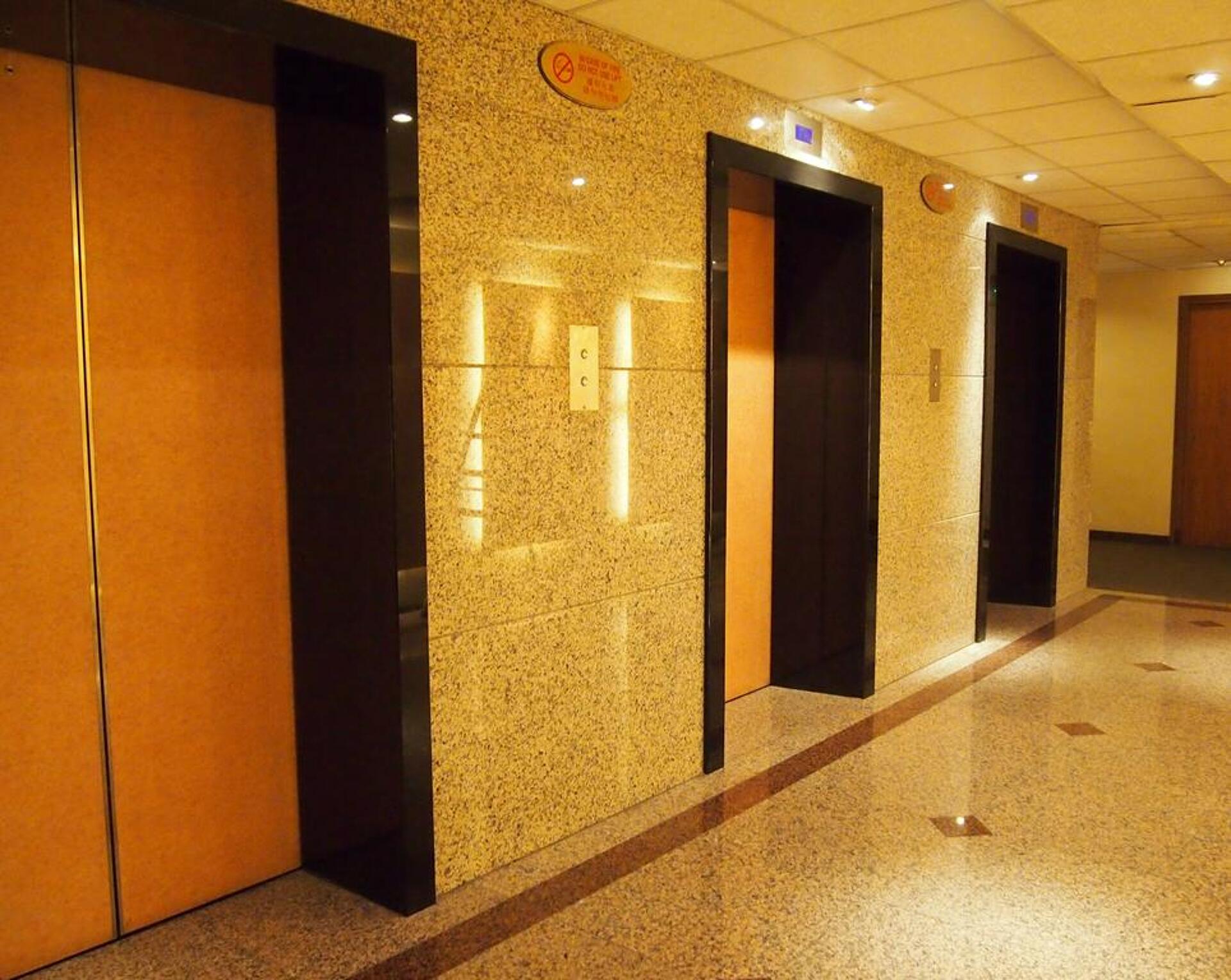 Royal Hotel Singapore 4* 20