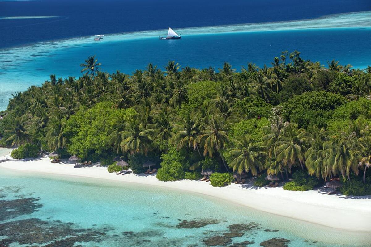 Baros Maldives 5* 1