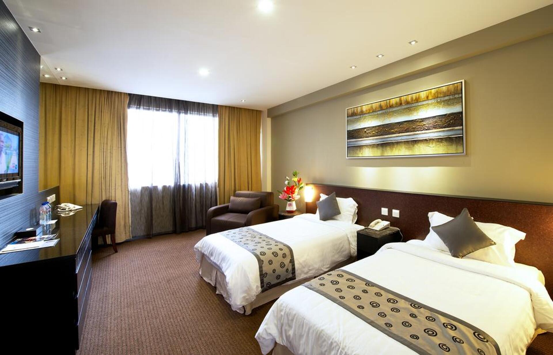 Royal Hotel Singapore 4* 14