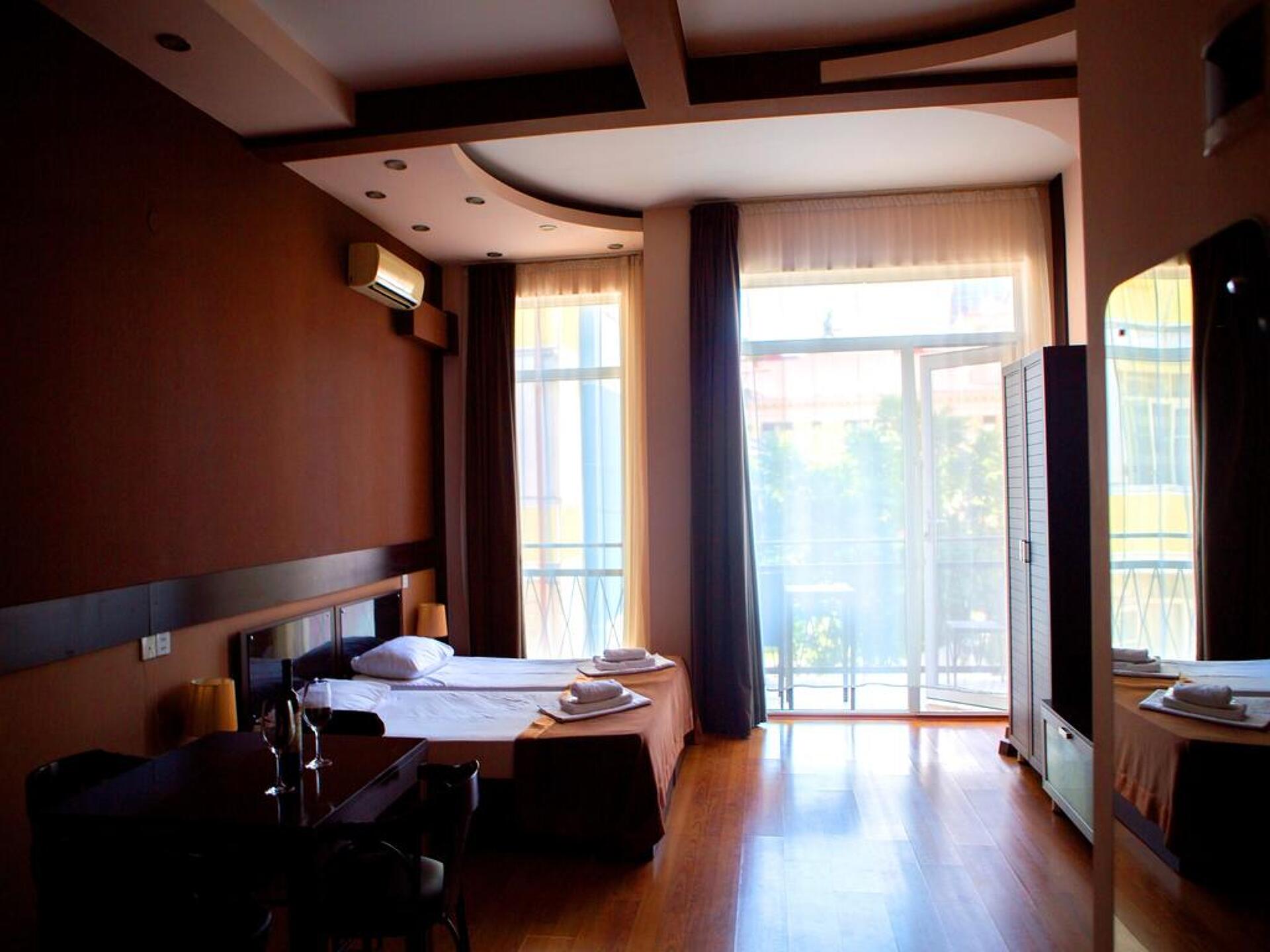 Mgzavrebi Batumi Hotel 3* 3
