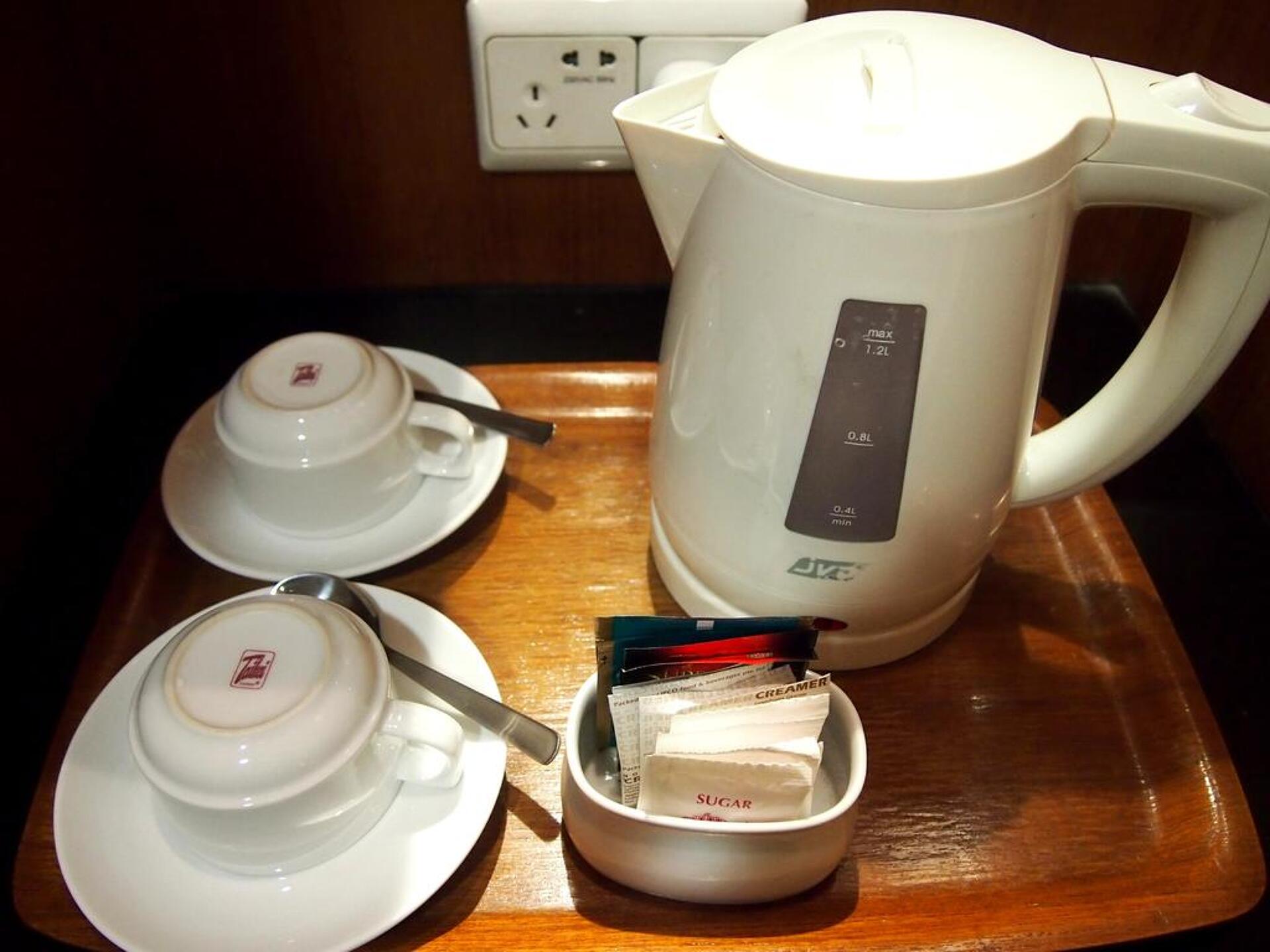 Royal Hotel Singapore 4* 16