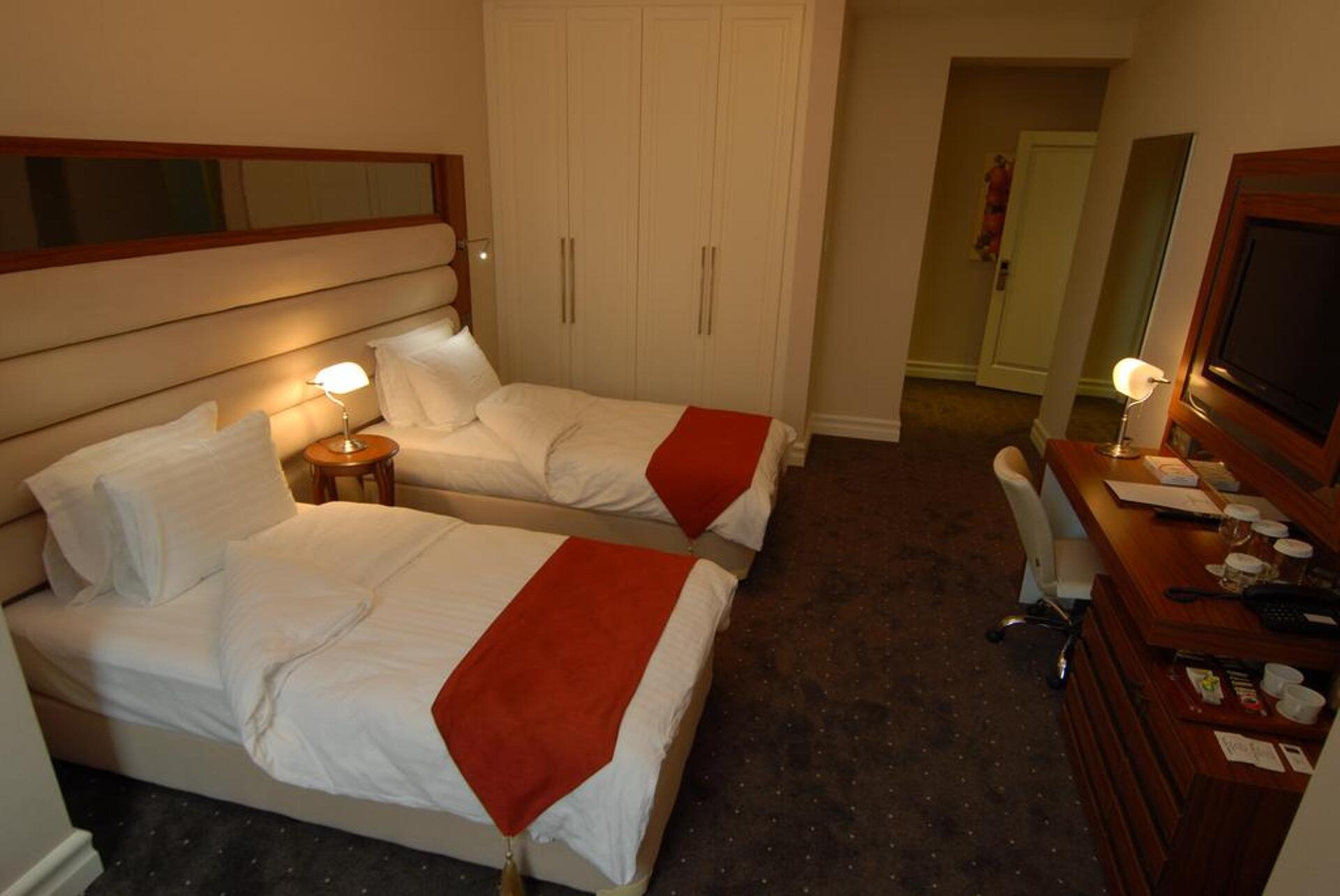 Batumi World Palace 4* 8