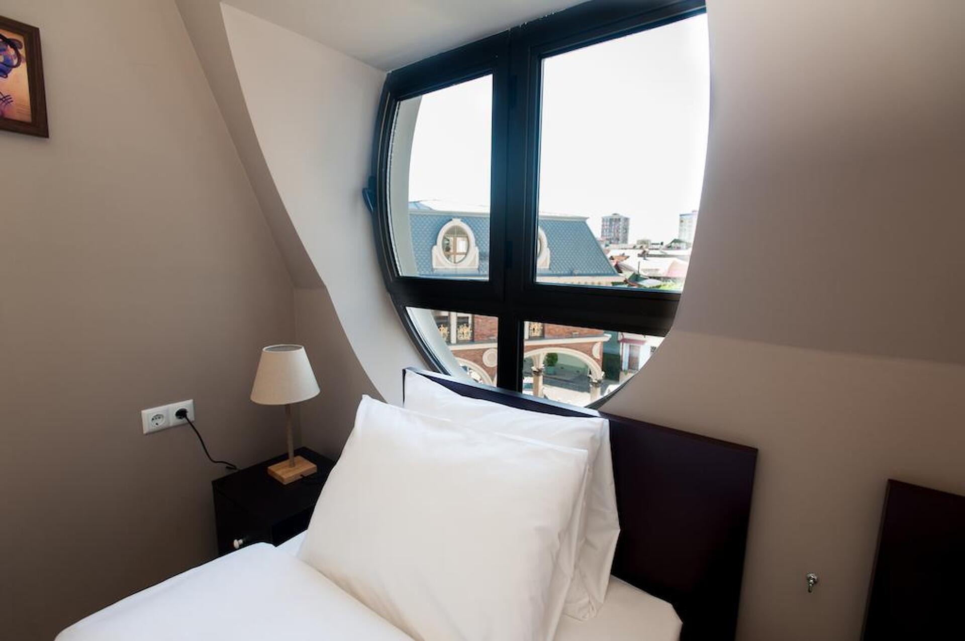 Piazza Four Colours 4* 17