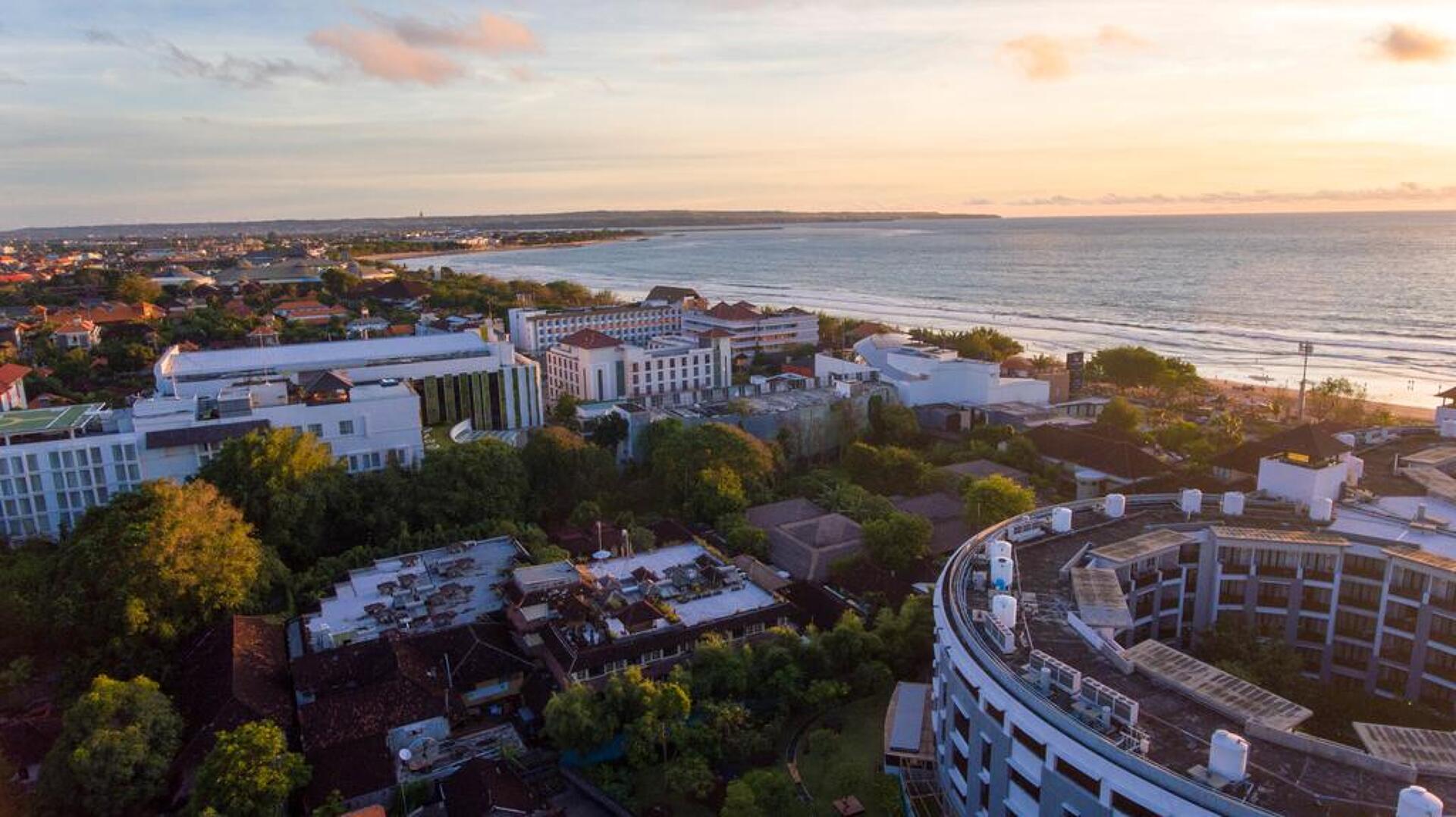 Fourteen Roses Beach Hotel 3* 1