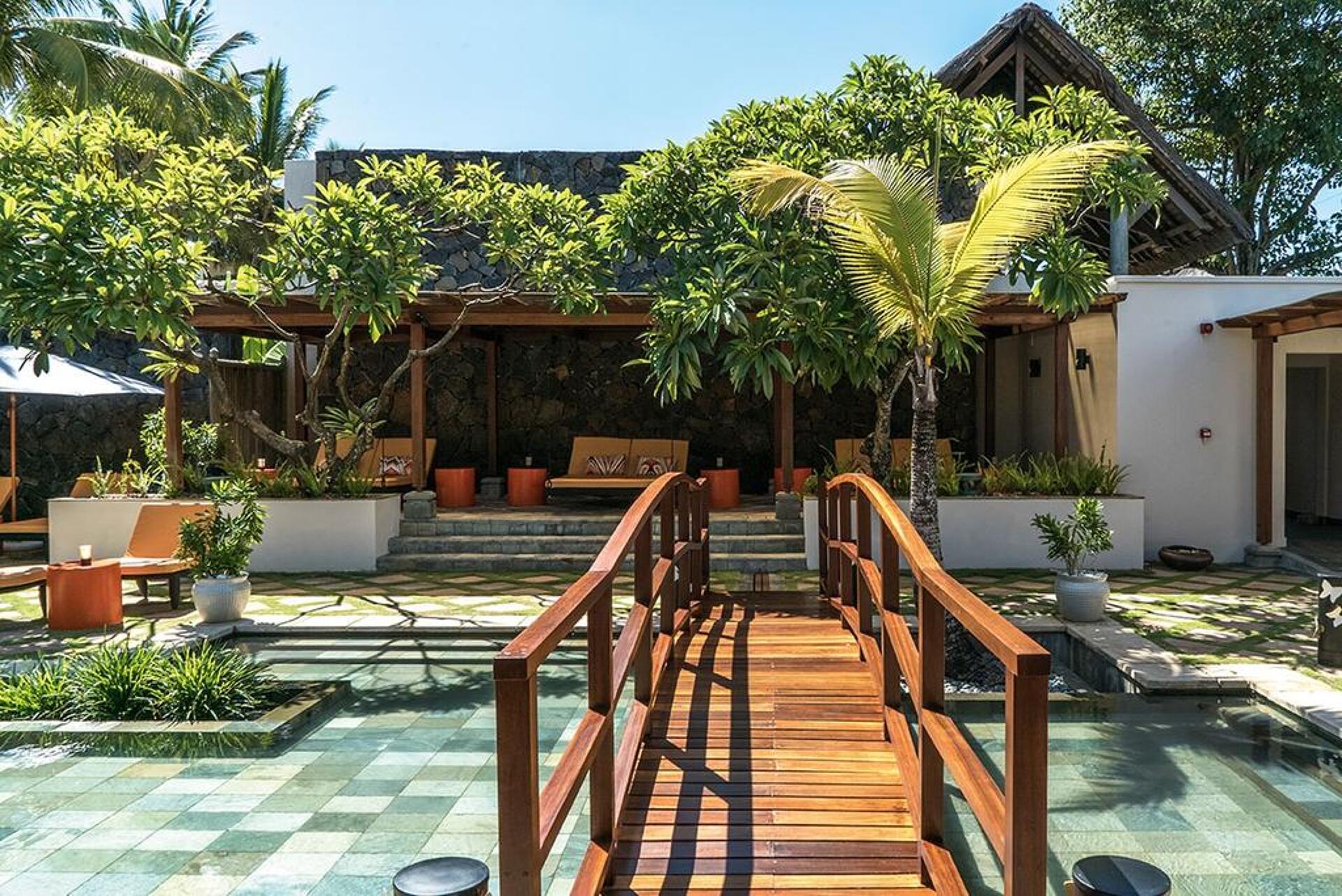 Constance Belle Mare Plage 5* 22