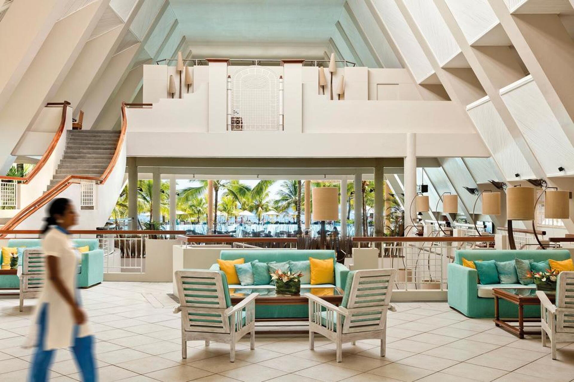 Victoria Beachcomber Resort & Spa 4* 23