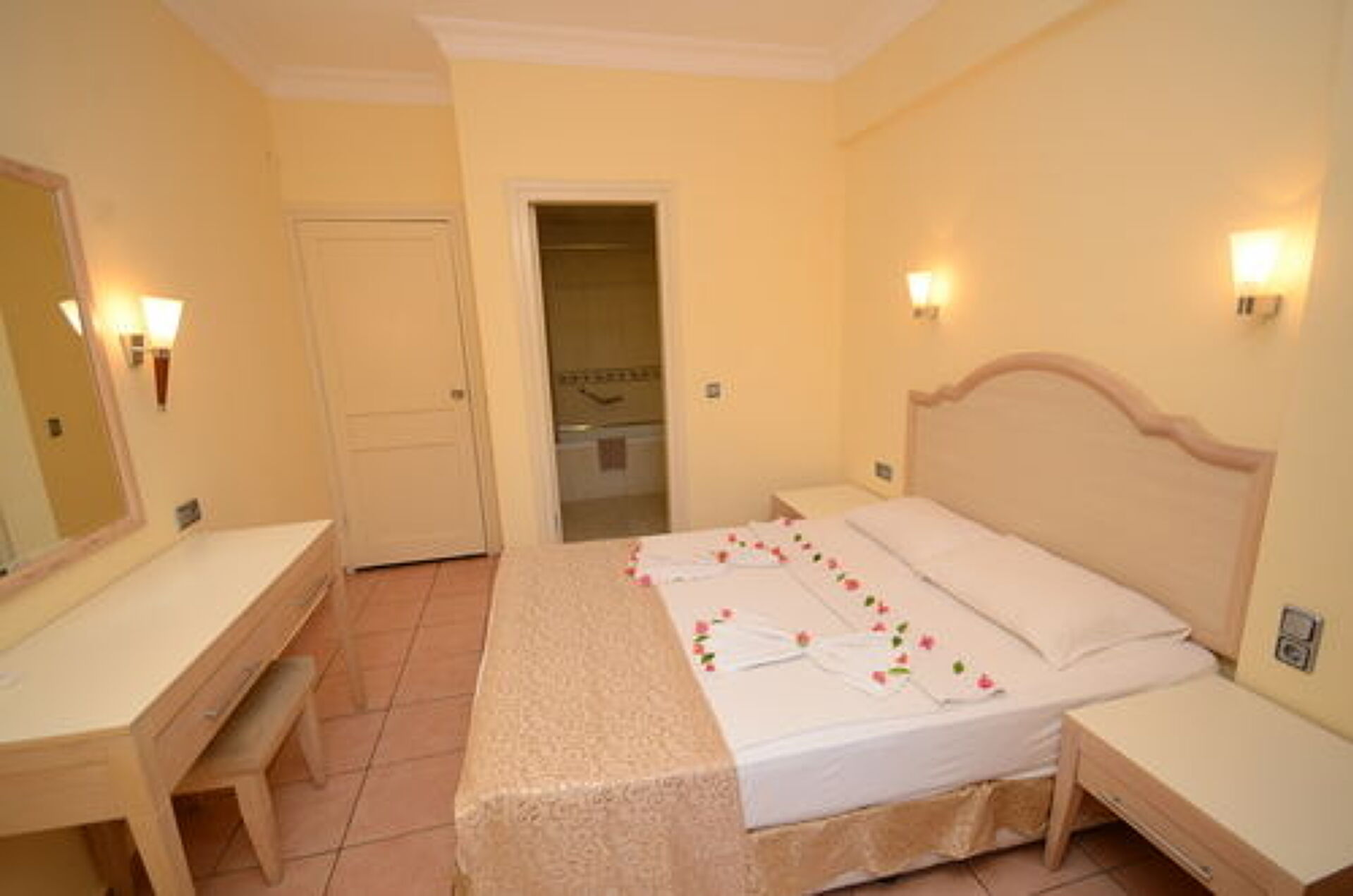 Alenz Suite Hotel 3* 5