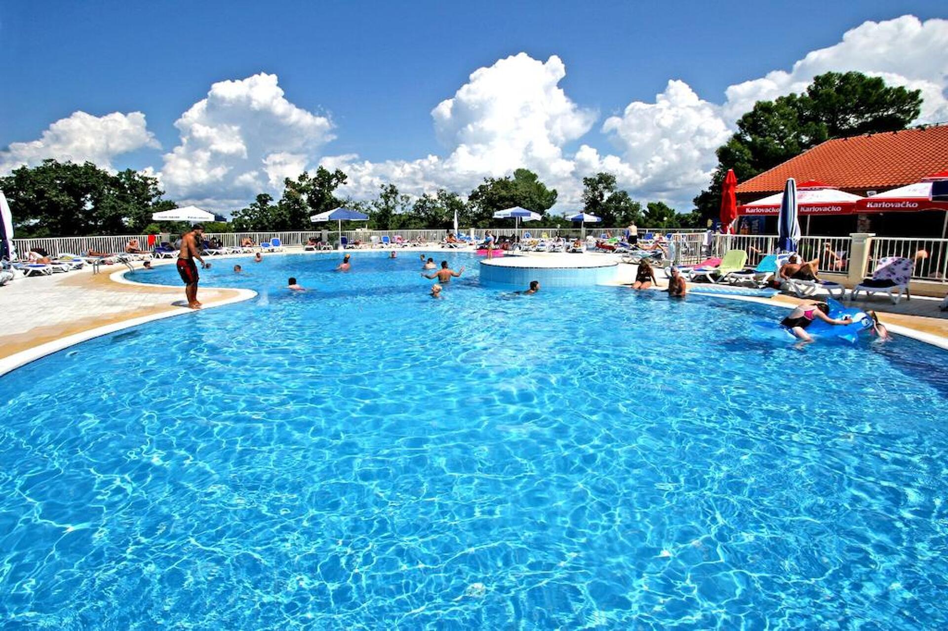 Laguna Bellevue Apartments 4* 6