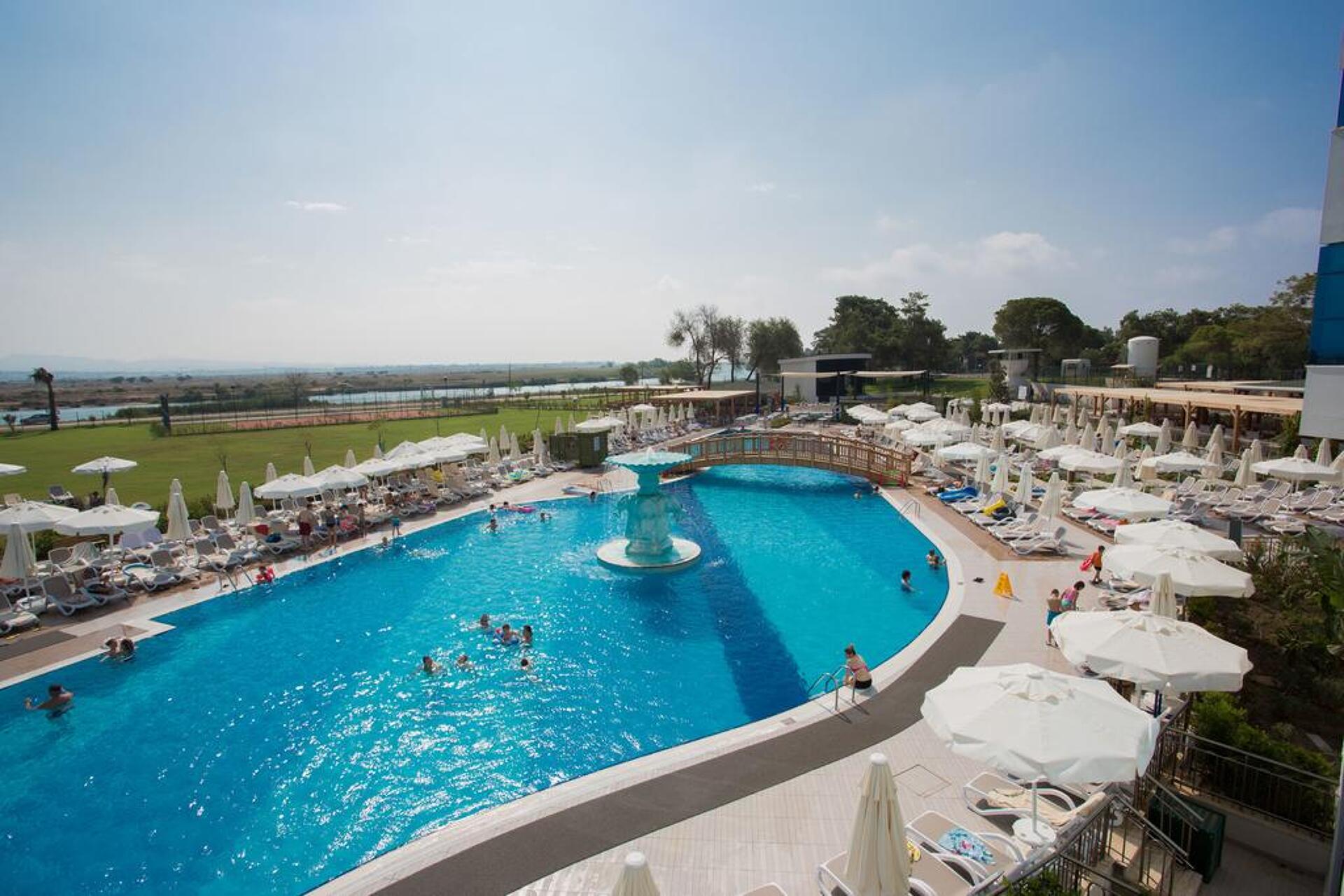 Water Side Resort & Spa 5* 17