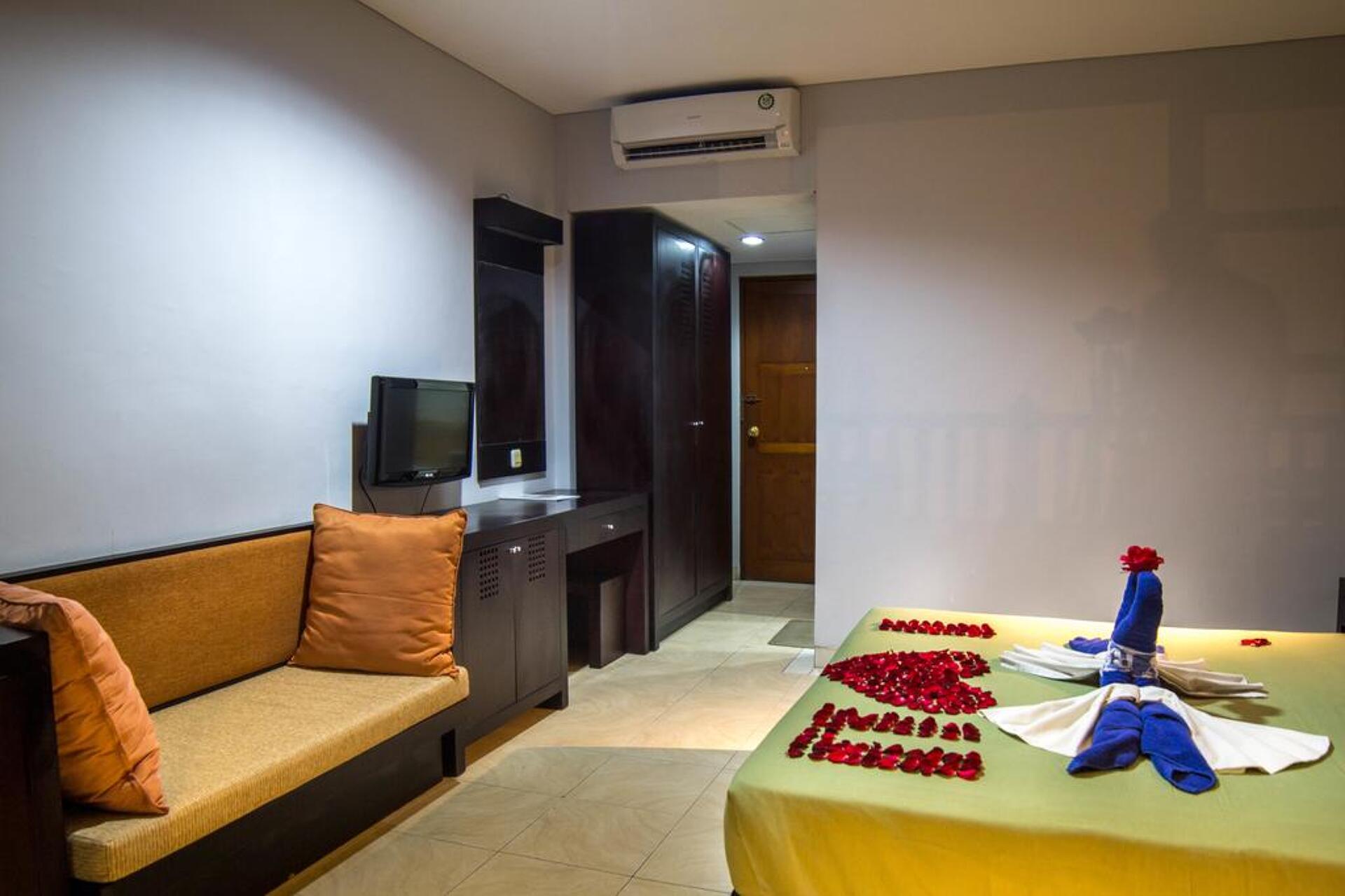 Fourteen Roses Beach Hotel 3* 11