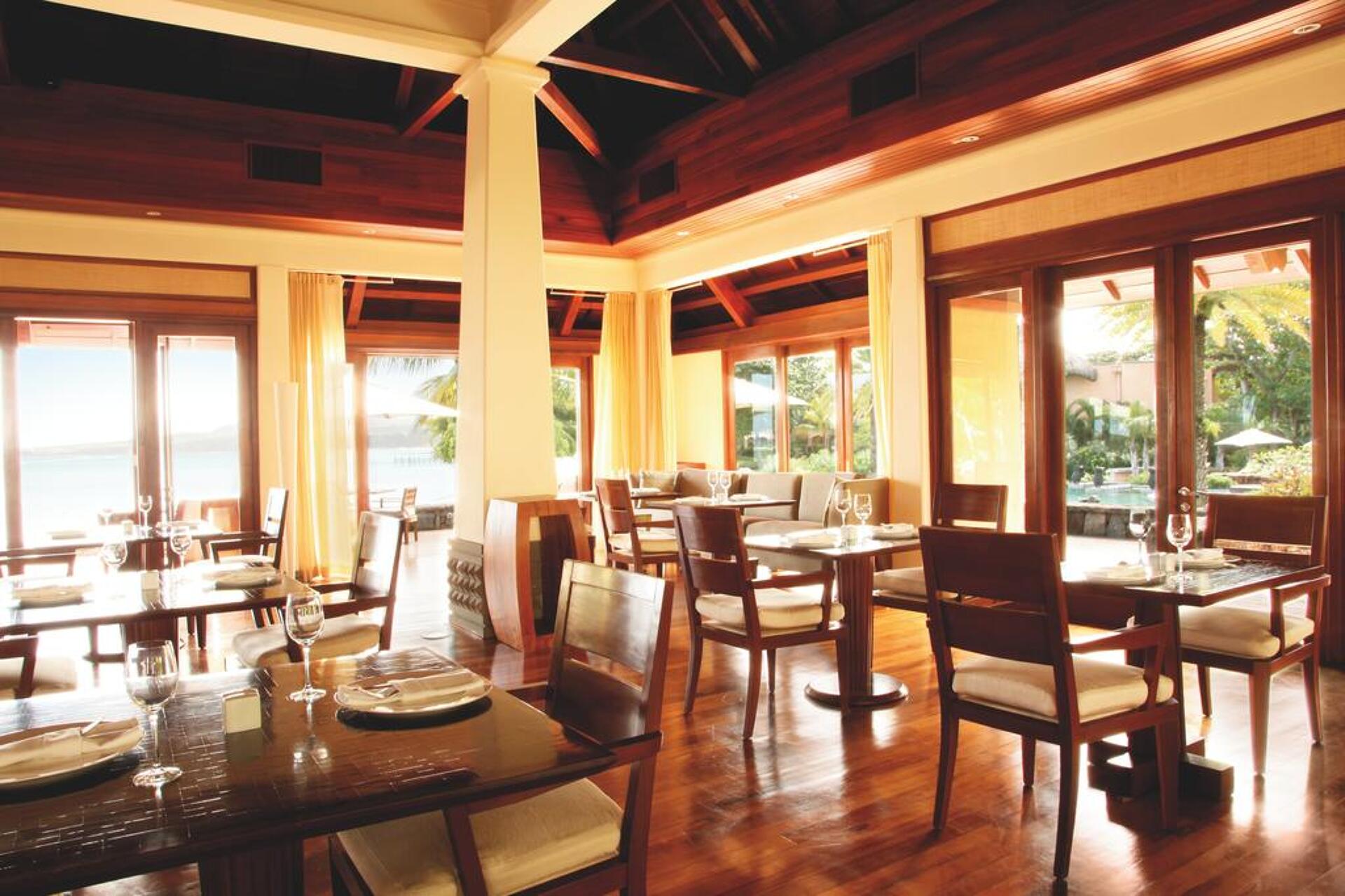 Shanti Maurice A Nira Resort 5* 9