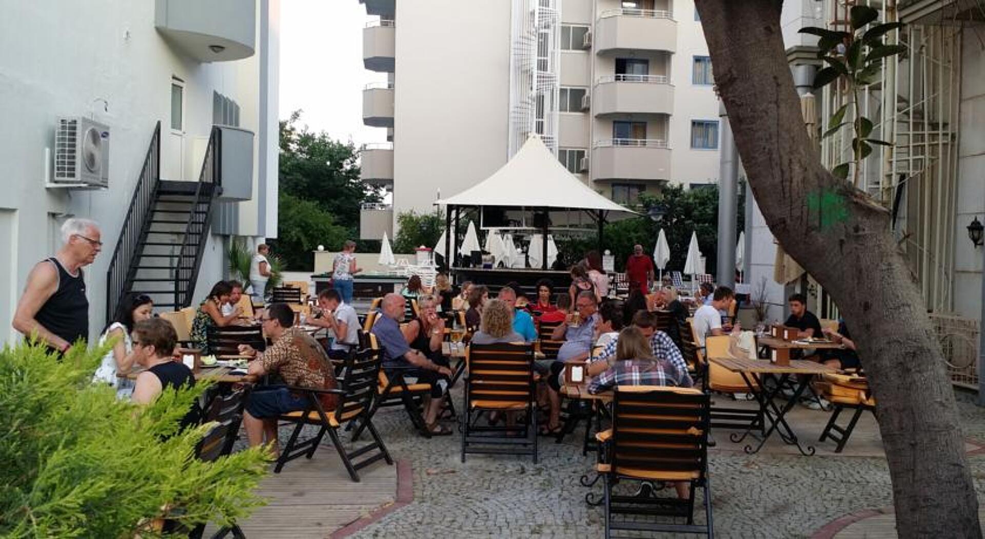 Almena Hotel 4* 22