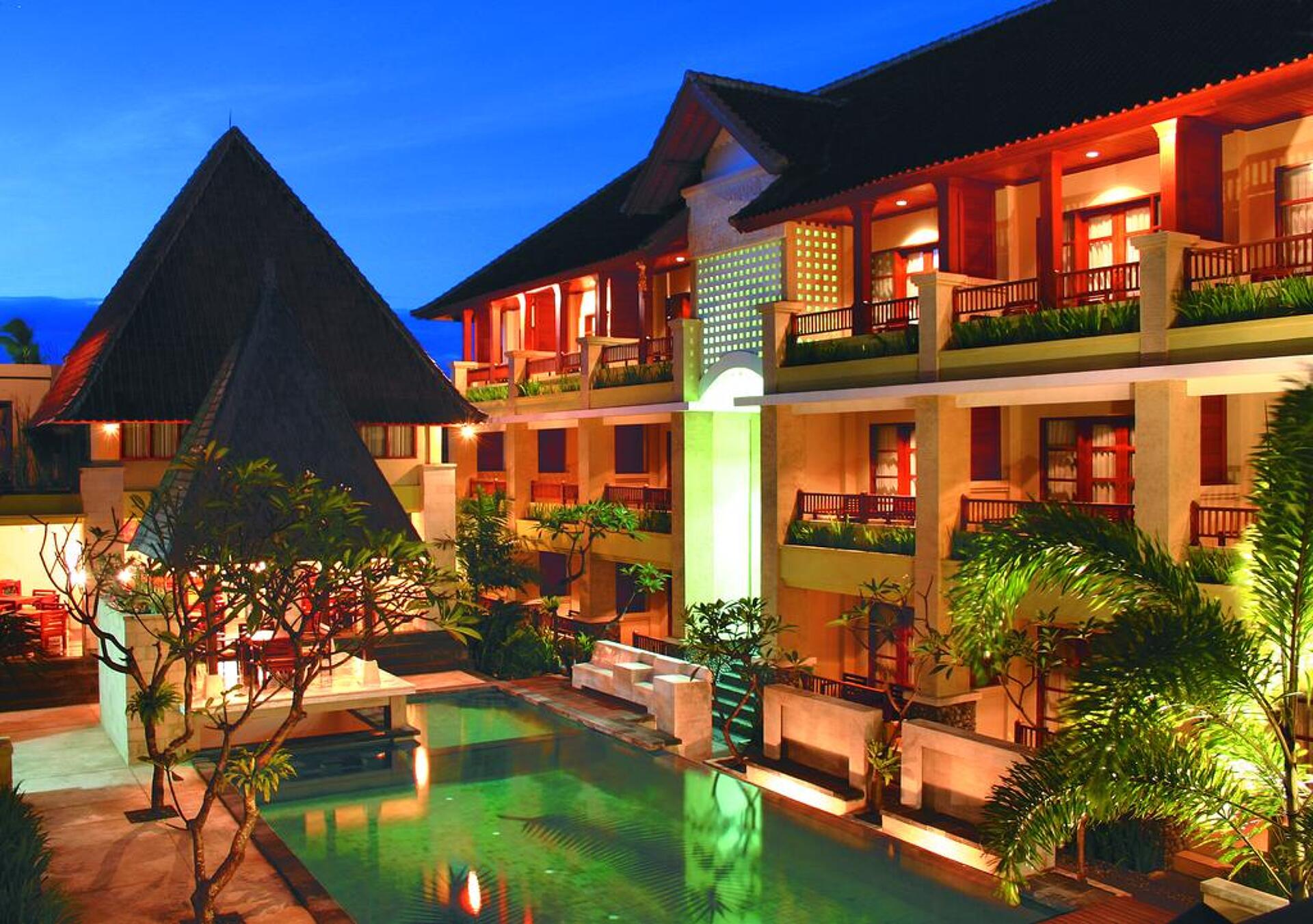 Fourteen Roses Beach Hotel 3* 4
