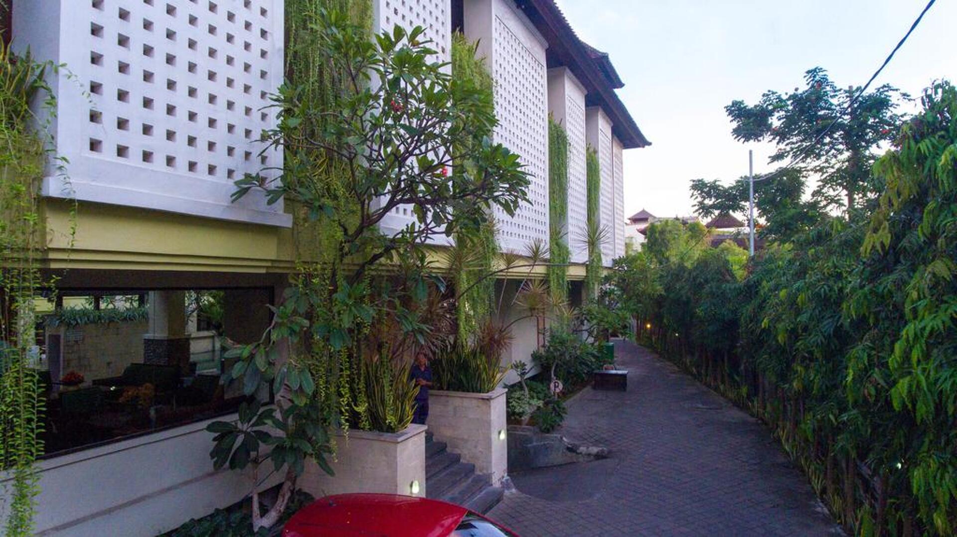 Fourteen Roses Beach Hotel 3* 5