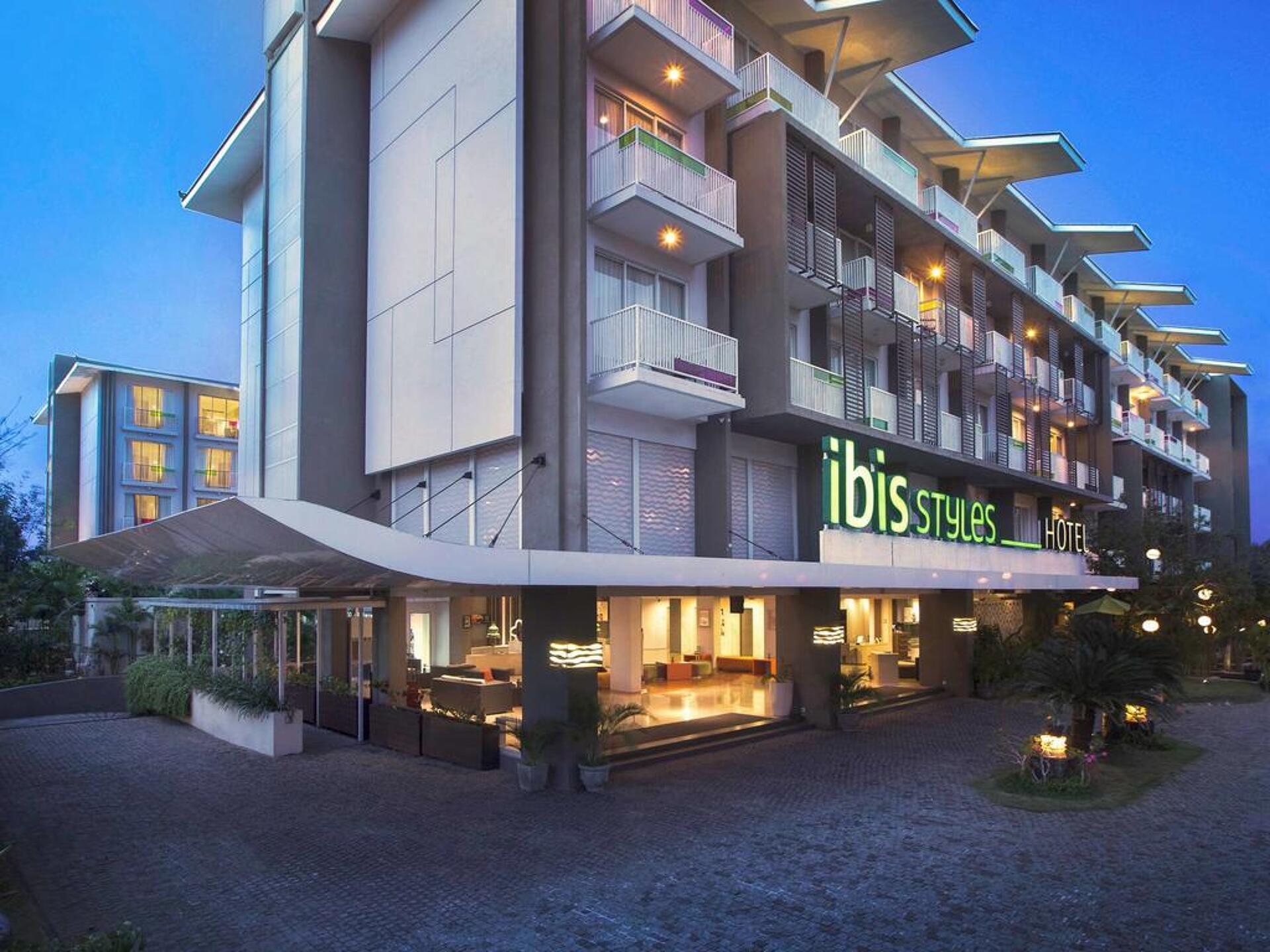 Ibis Styles Bali Benoa 0